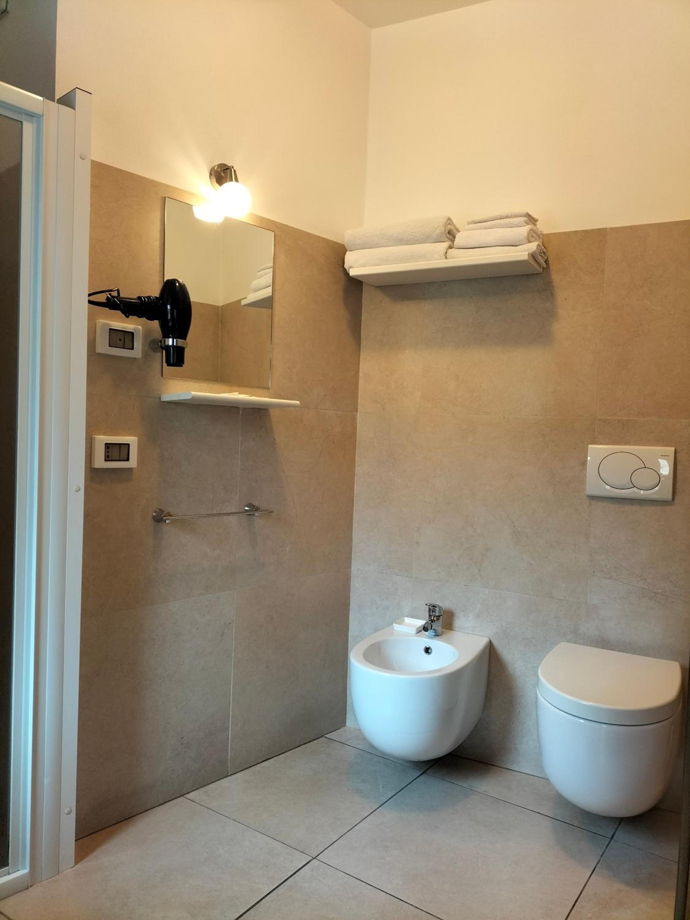 San Filippo Neri - CAMERE view 5