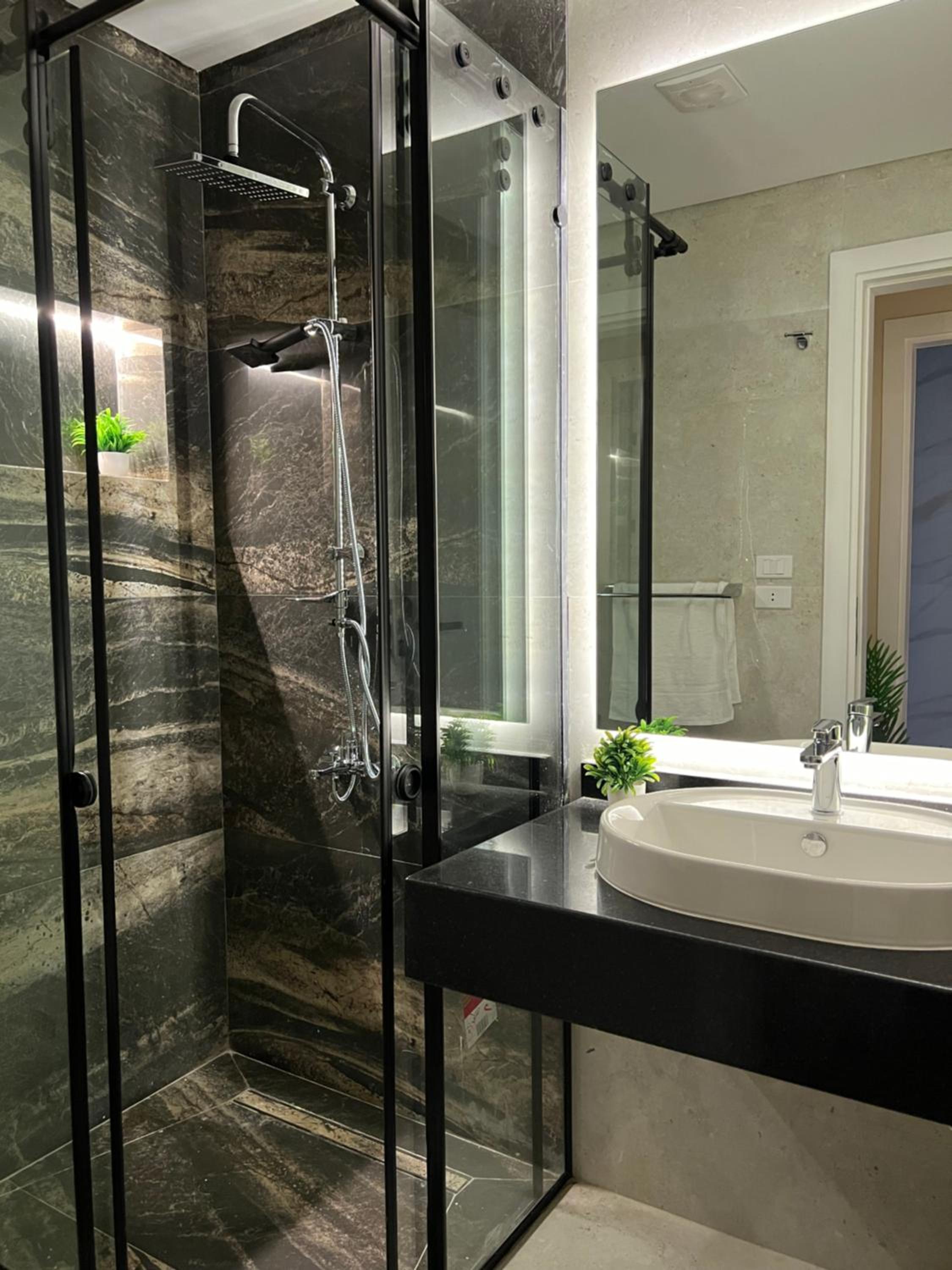 Luxurious Family Residence Facing City Stars Mall