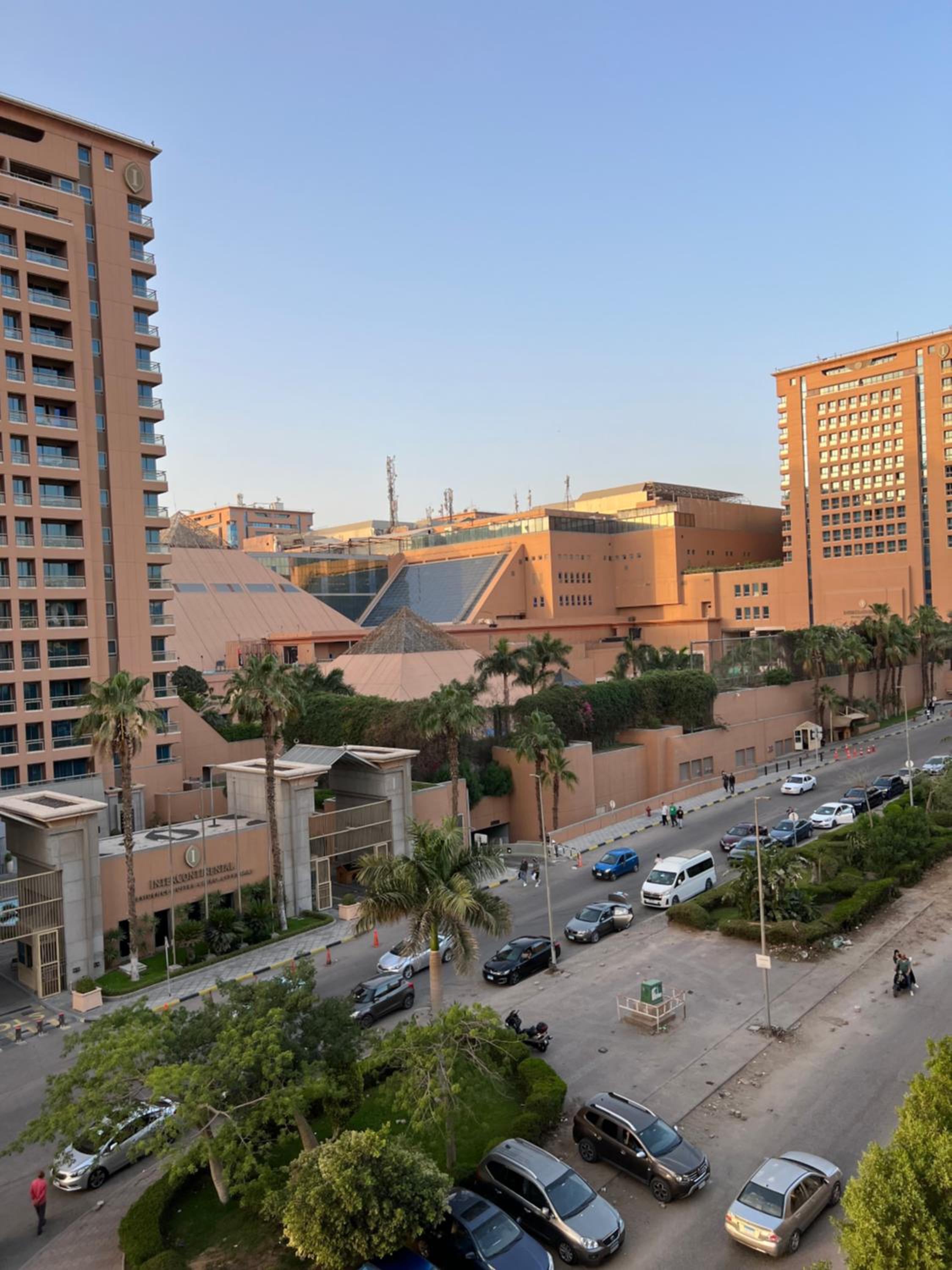 Luxurious Family Residence Facing City Stars Mall