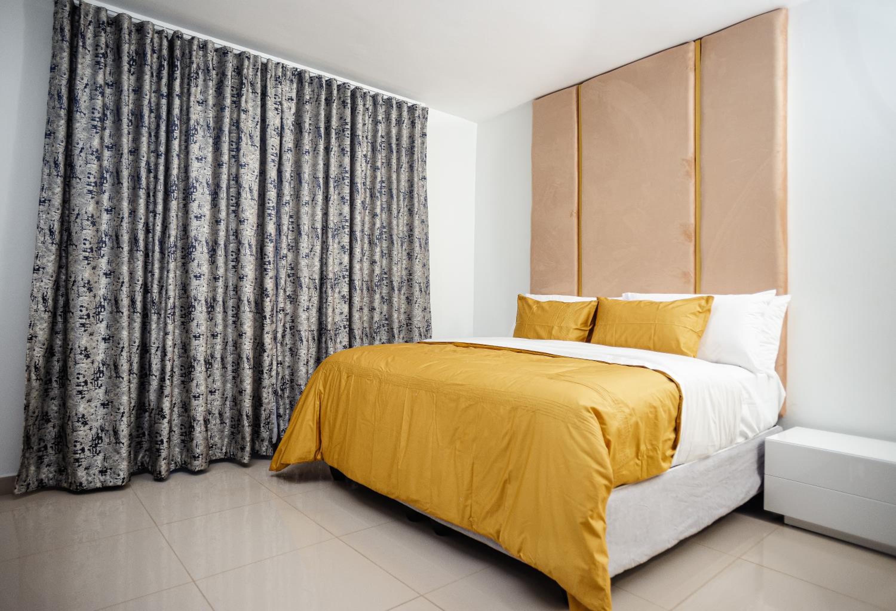 Shobalenku Opulent apartments