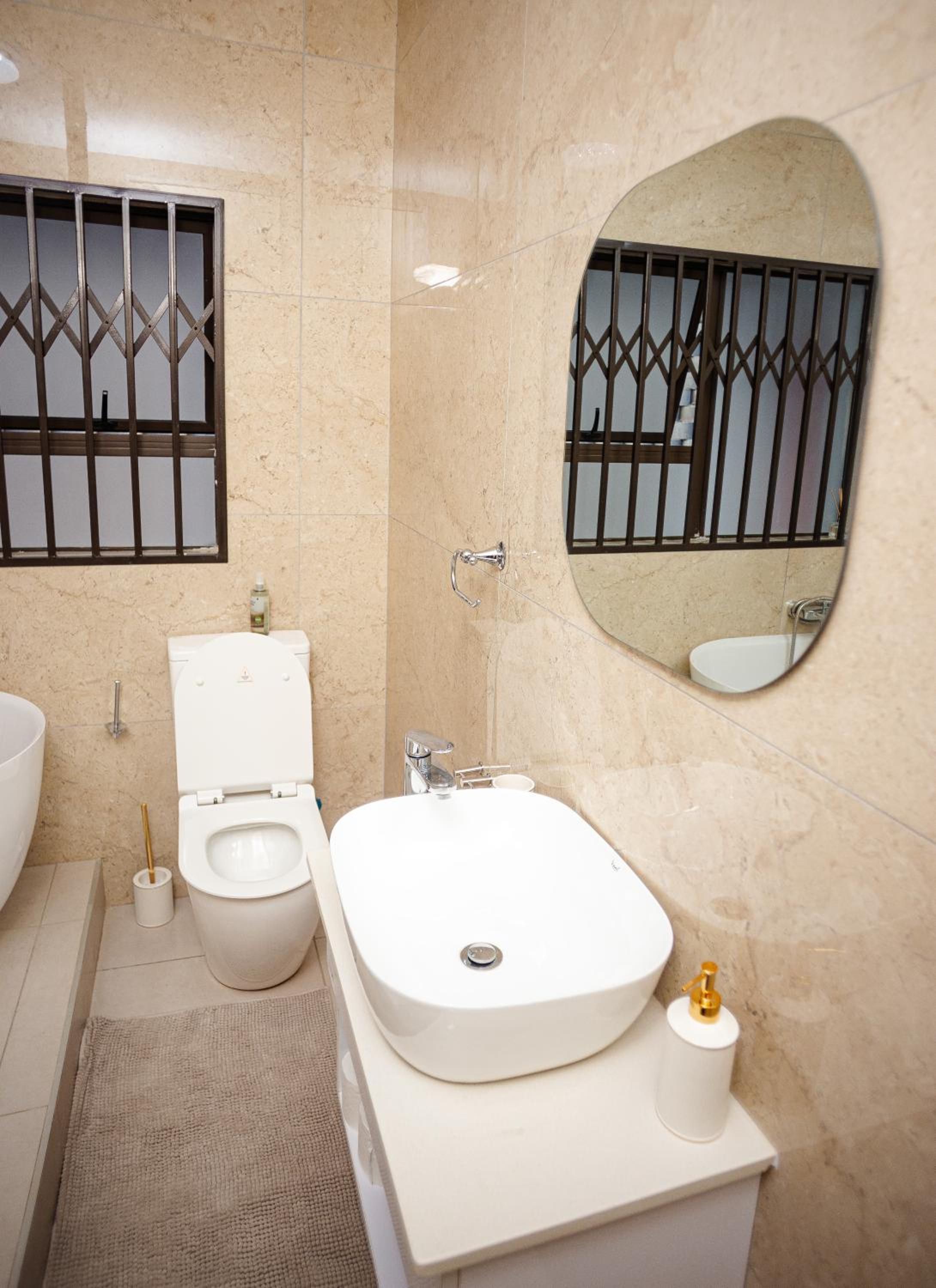 Shobalenku Opulent apartments