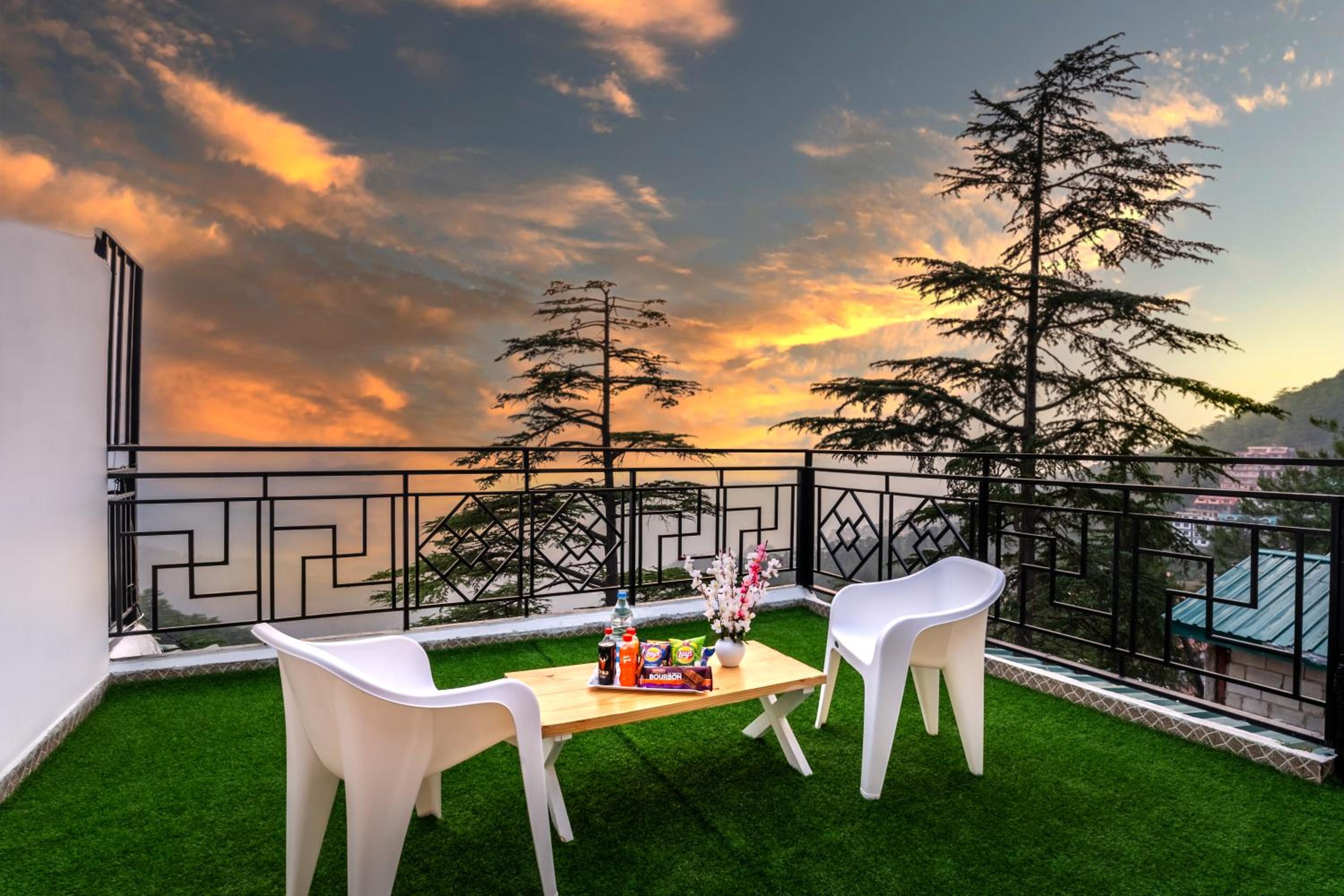 balance & terrace