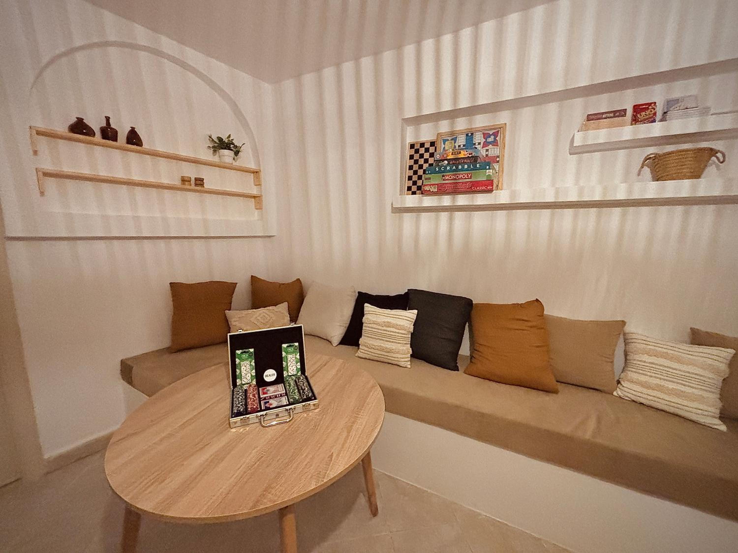 lounge