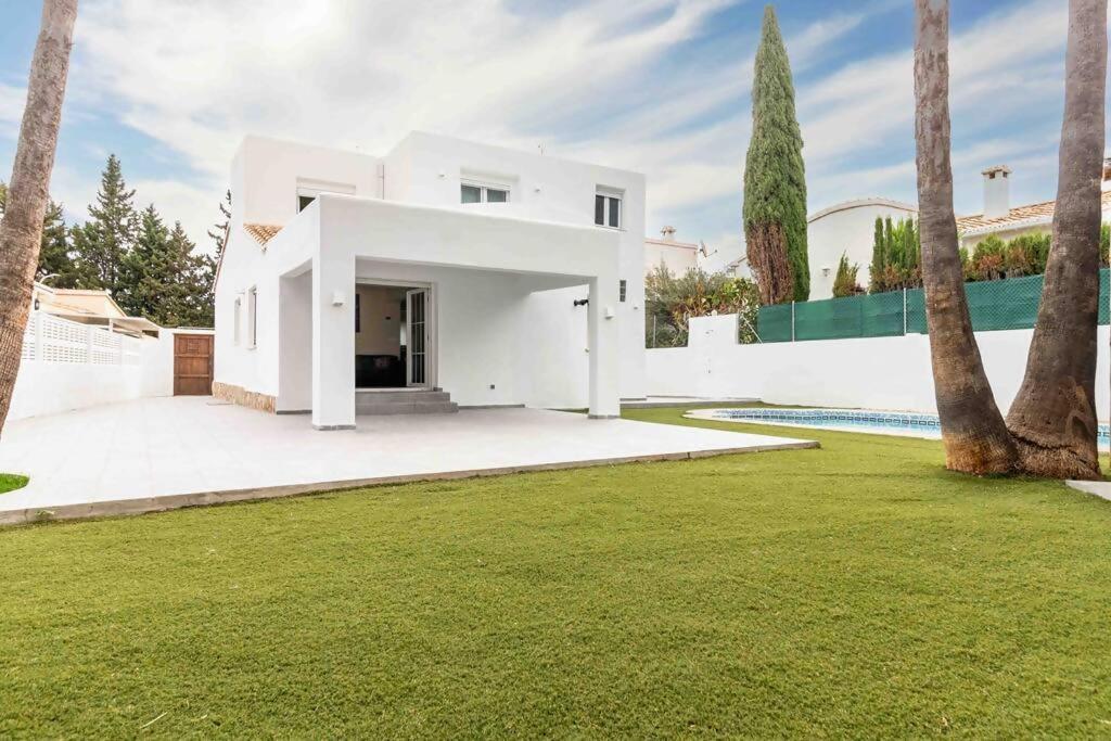Villa Ibiza Style