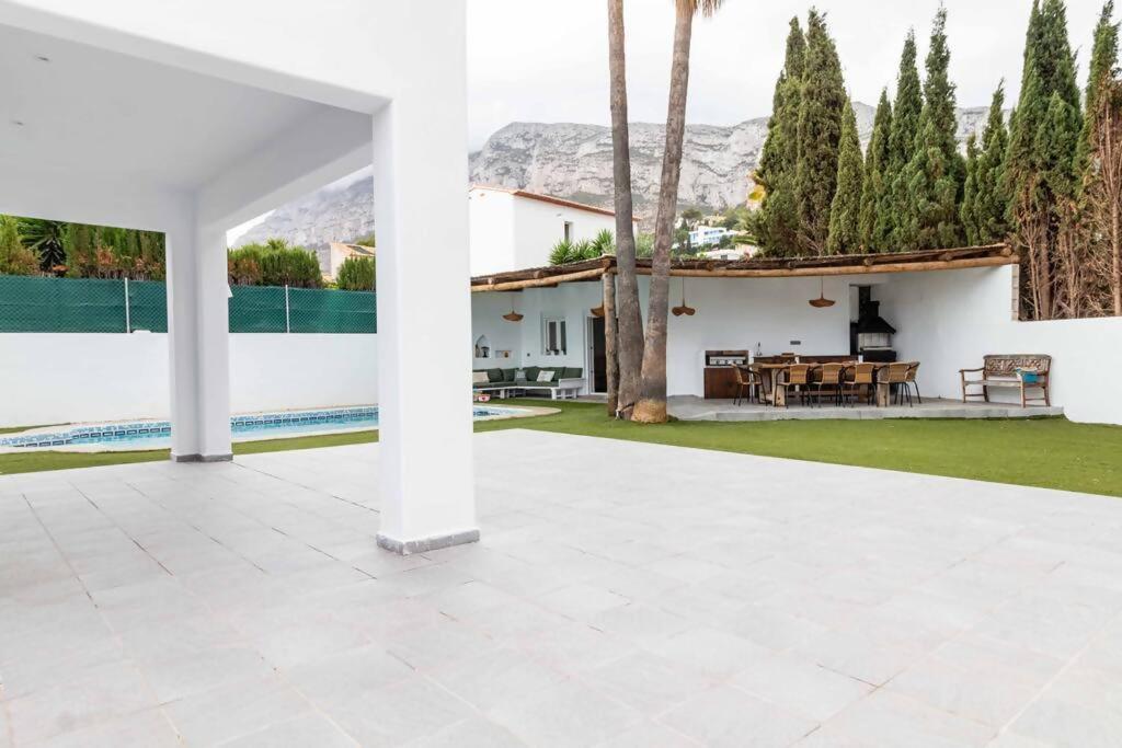 Villa Ibiza Style