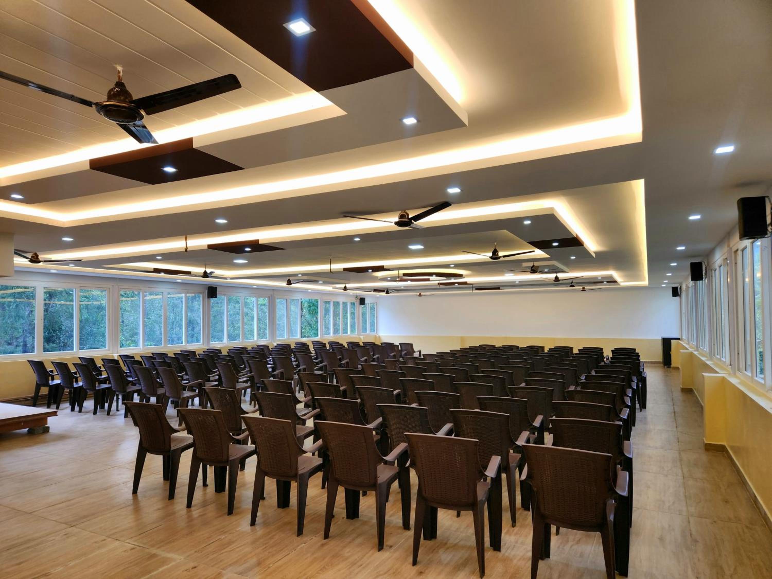 Krishnabhavan Resorts