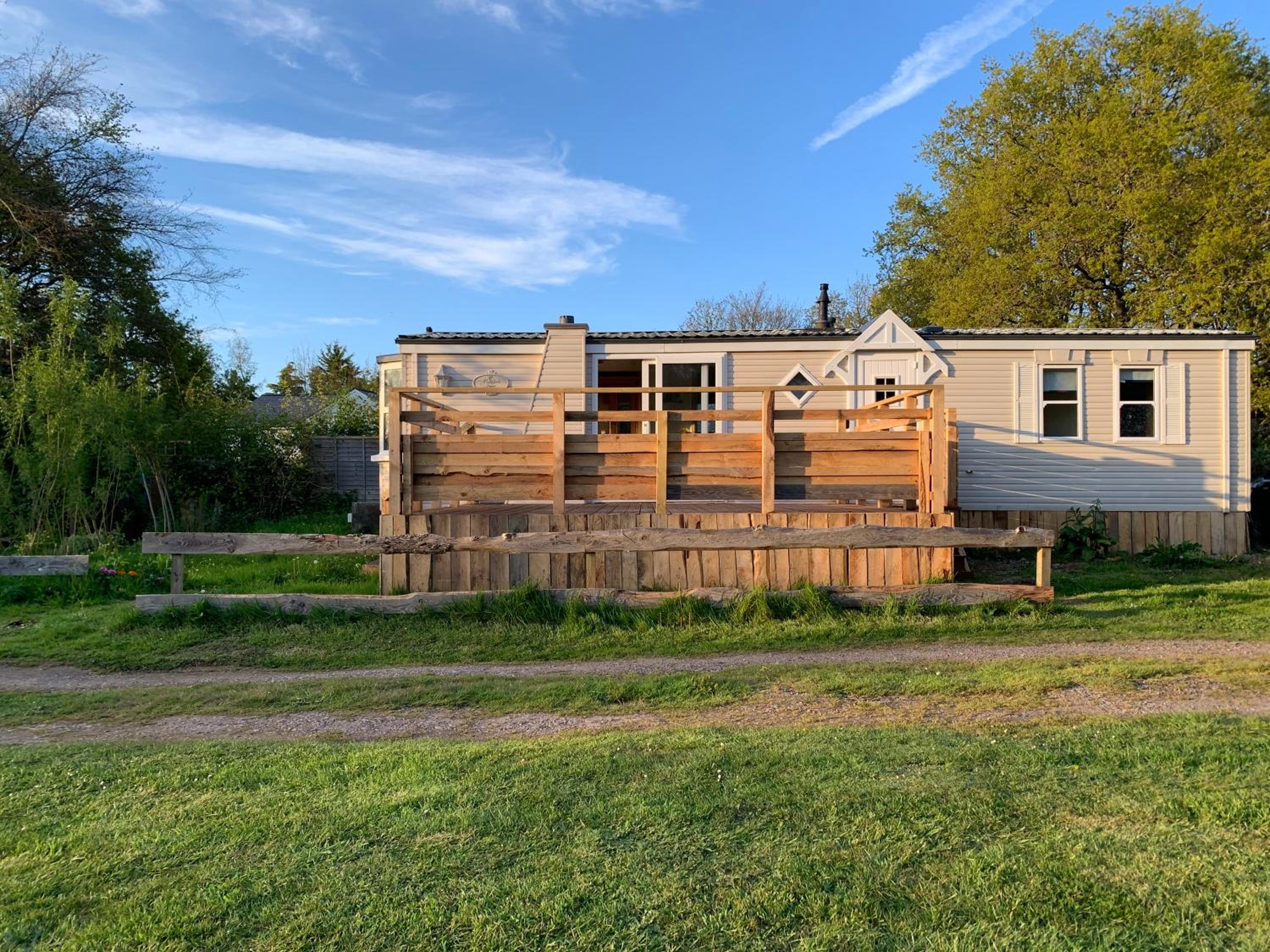 Postwood Gardens Country Cabins