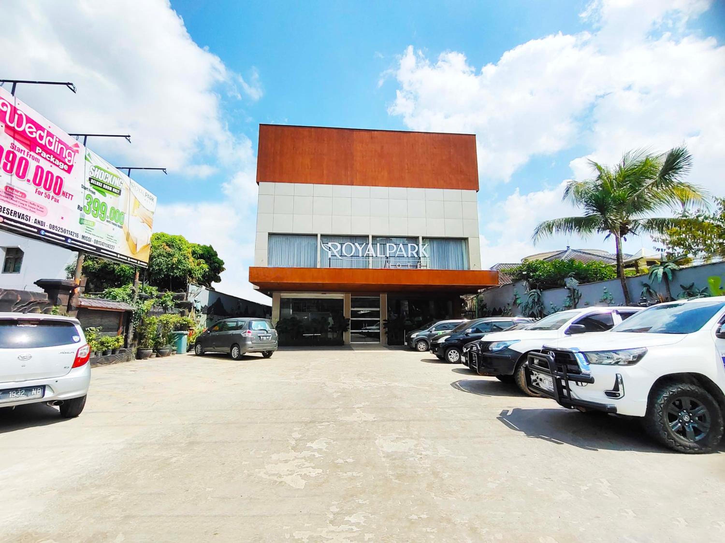 Royal Park Hotel, Samarinda - 21