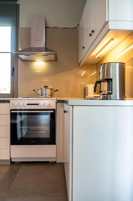 Pavlina's Holiday Home three minutes from beach photo 4