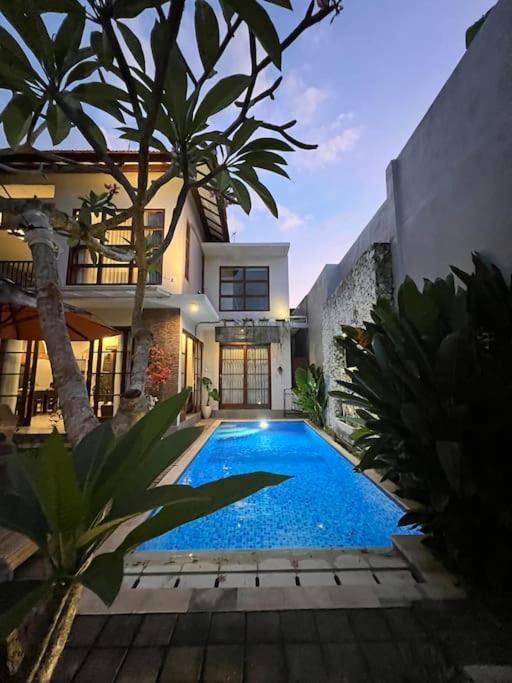 2 BR Pepper House Villa near GWK Jimbaran - garden view view 3