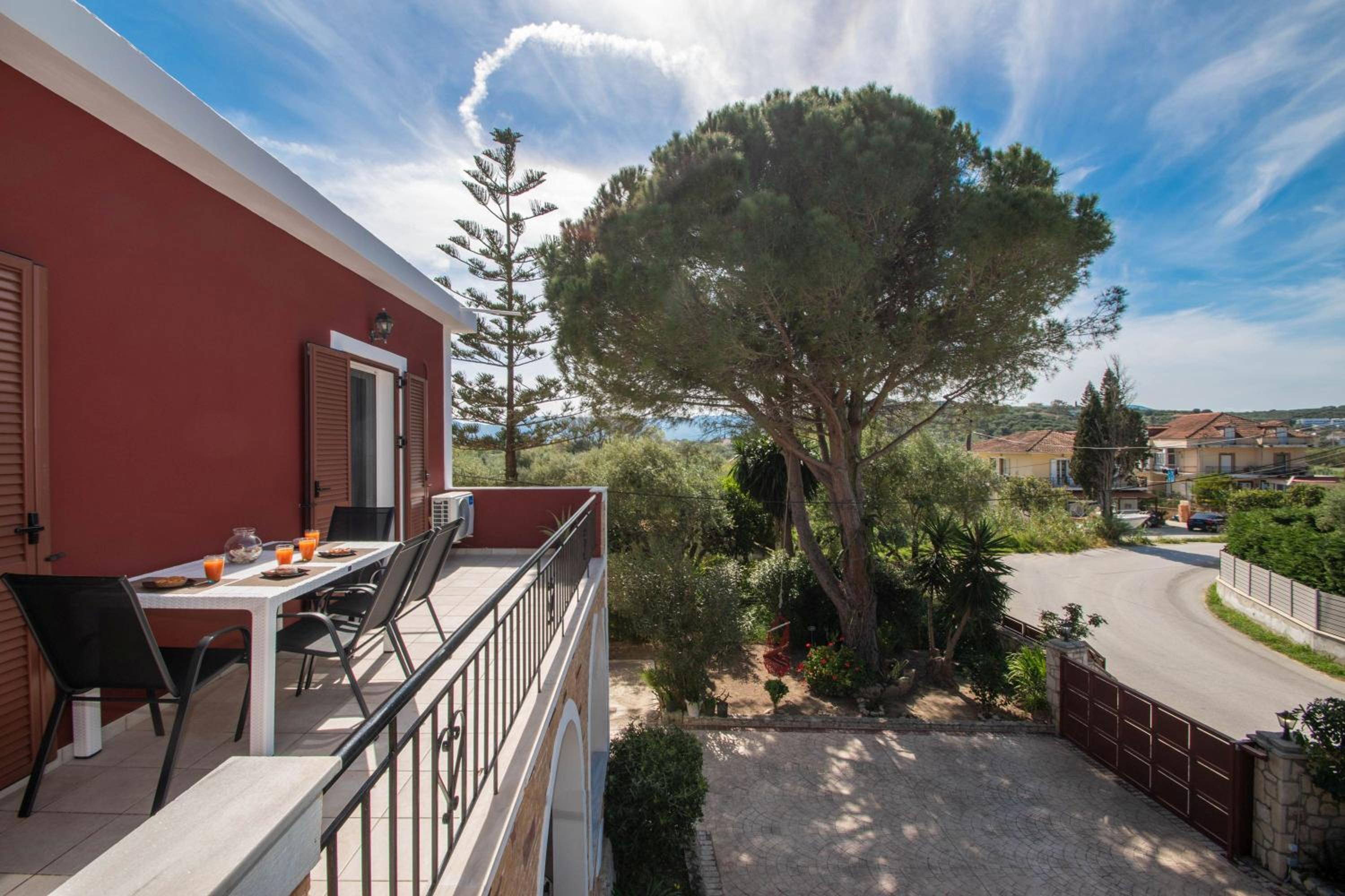 Araucaria Apartments - Close to Tsilivi & Zante Town, by ZanteWize