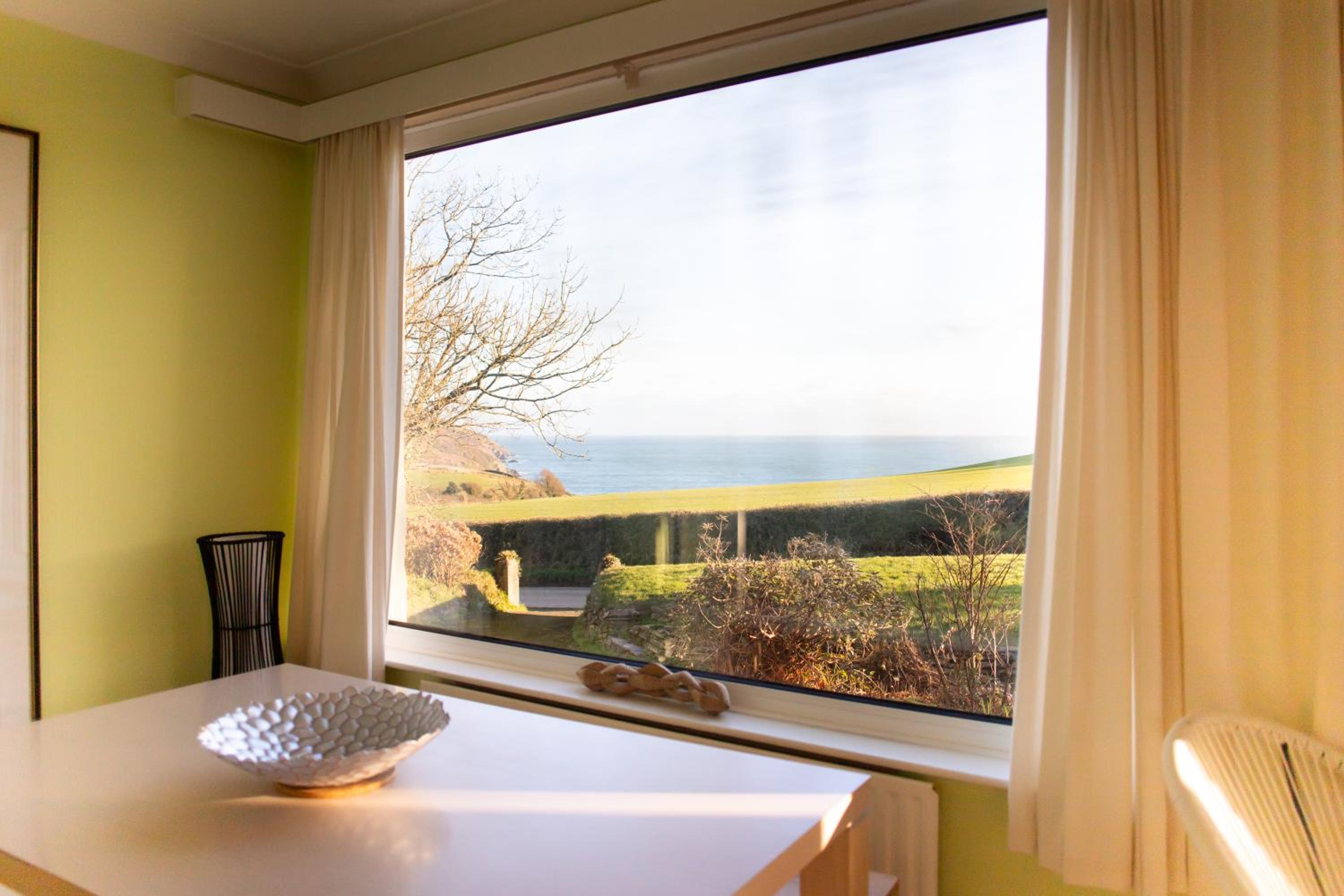 Spectacular Sea View Retreat view 4