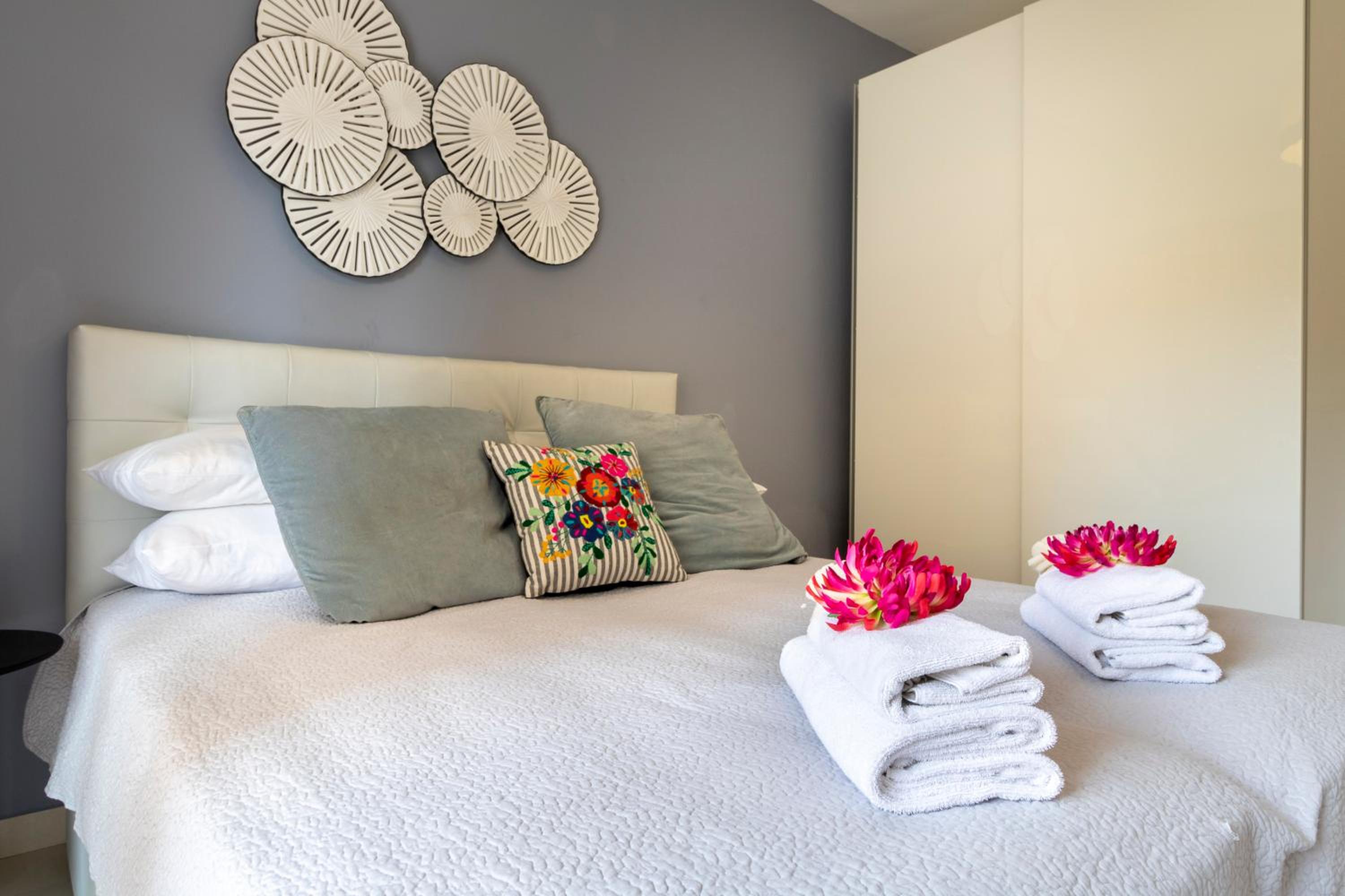 HaRav Agan St 12 - Isrentals
