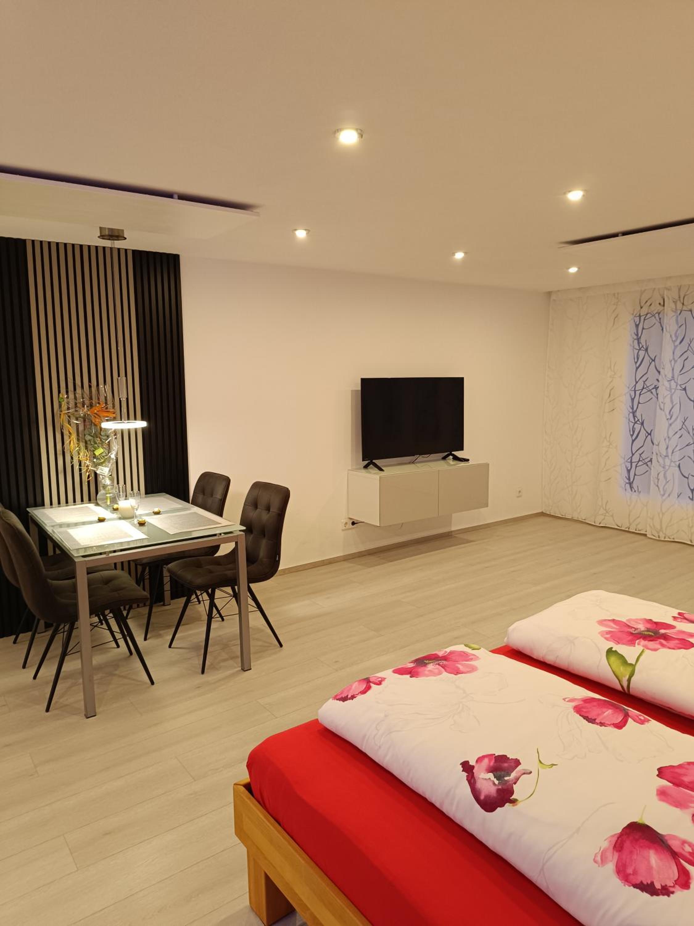 Ferienwohnung Sasbachwalden H2 Ap3 mit beheiztem Innenpool und Sauna