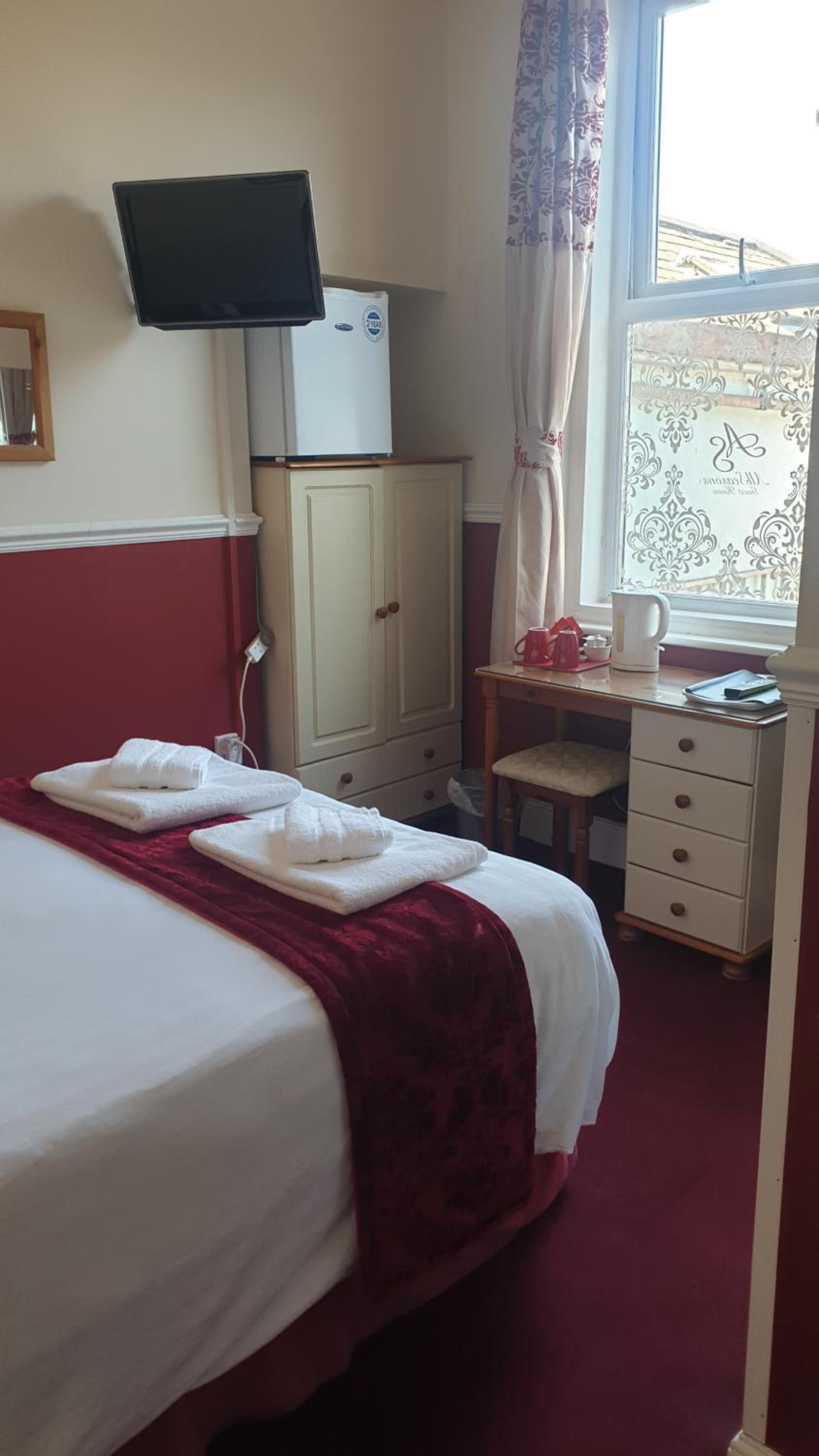 All Seasons Guest House