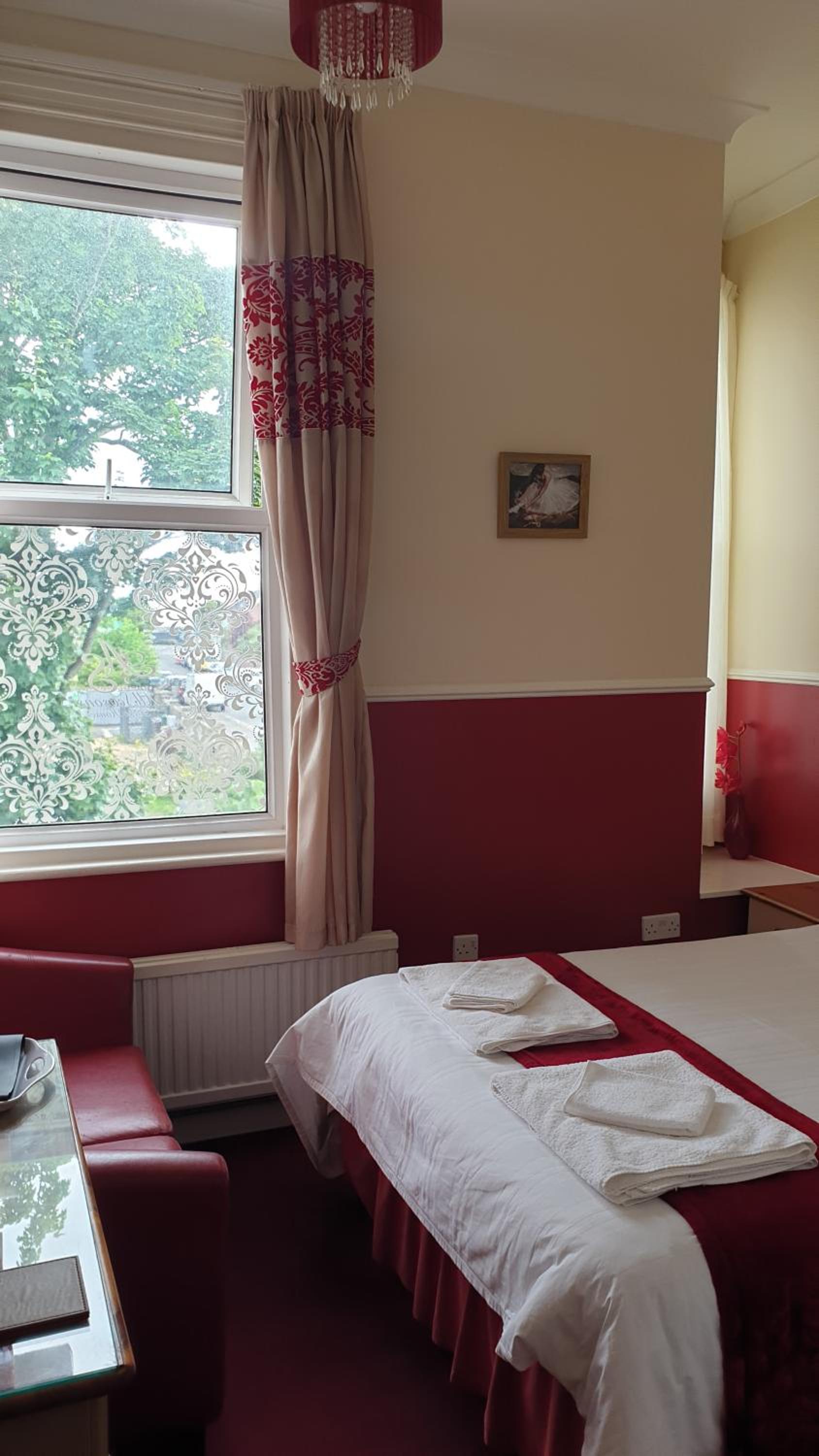All Seasons Guest House