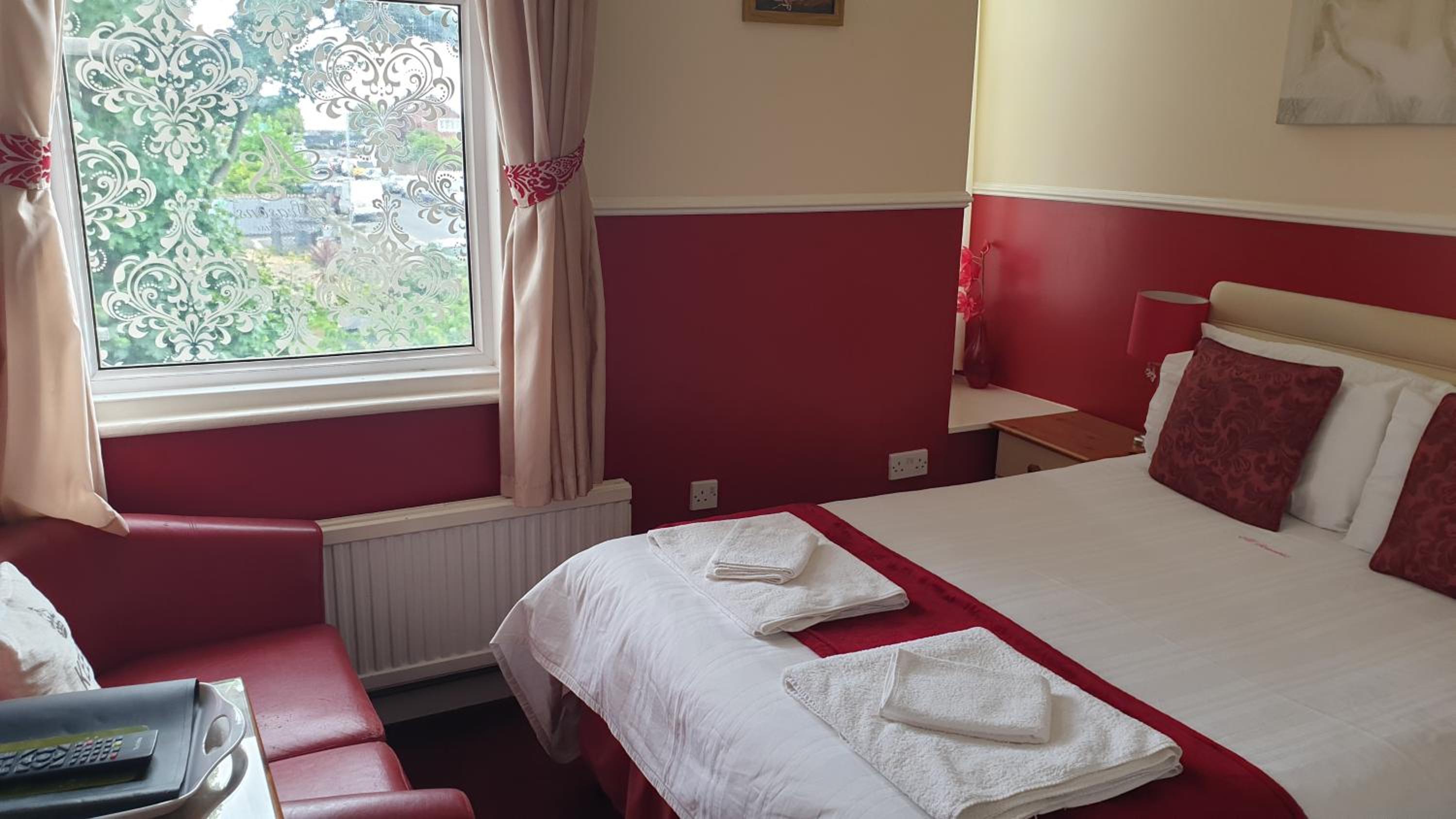 All Seasons Guest House
