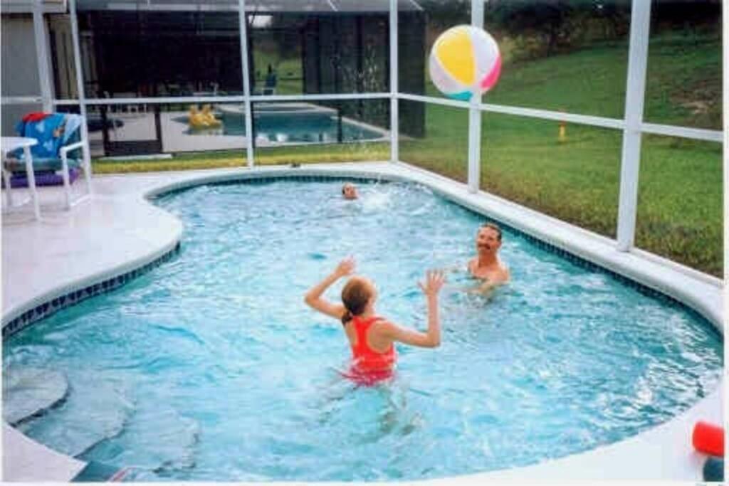 Close To DISNEY and UNIVERSAL - Private Vacation Home - Private Pool - Free BBQ - FAMILY FUN !!!