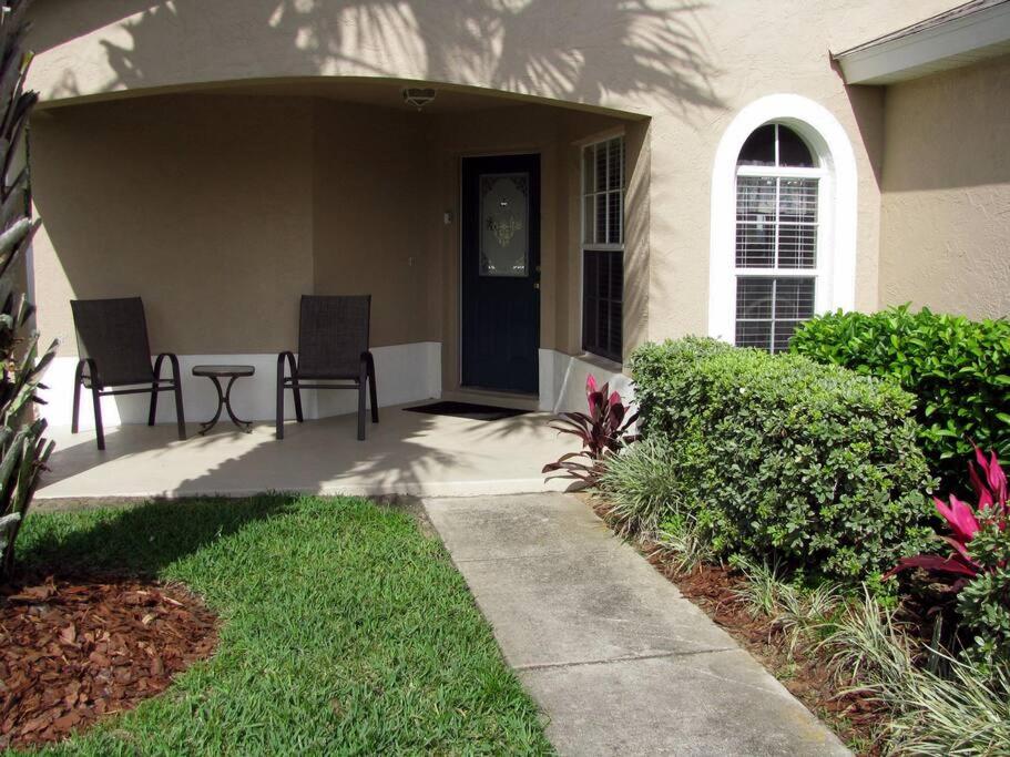 Close To DISNEY and UNIVERSAL - Private Vacation Home - Private Pool - Free BBQ - FAMILY FUN !!!