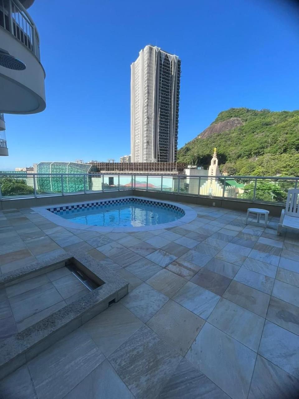 BAY VIEW BOTAFOGO