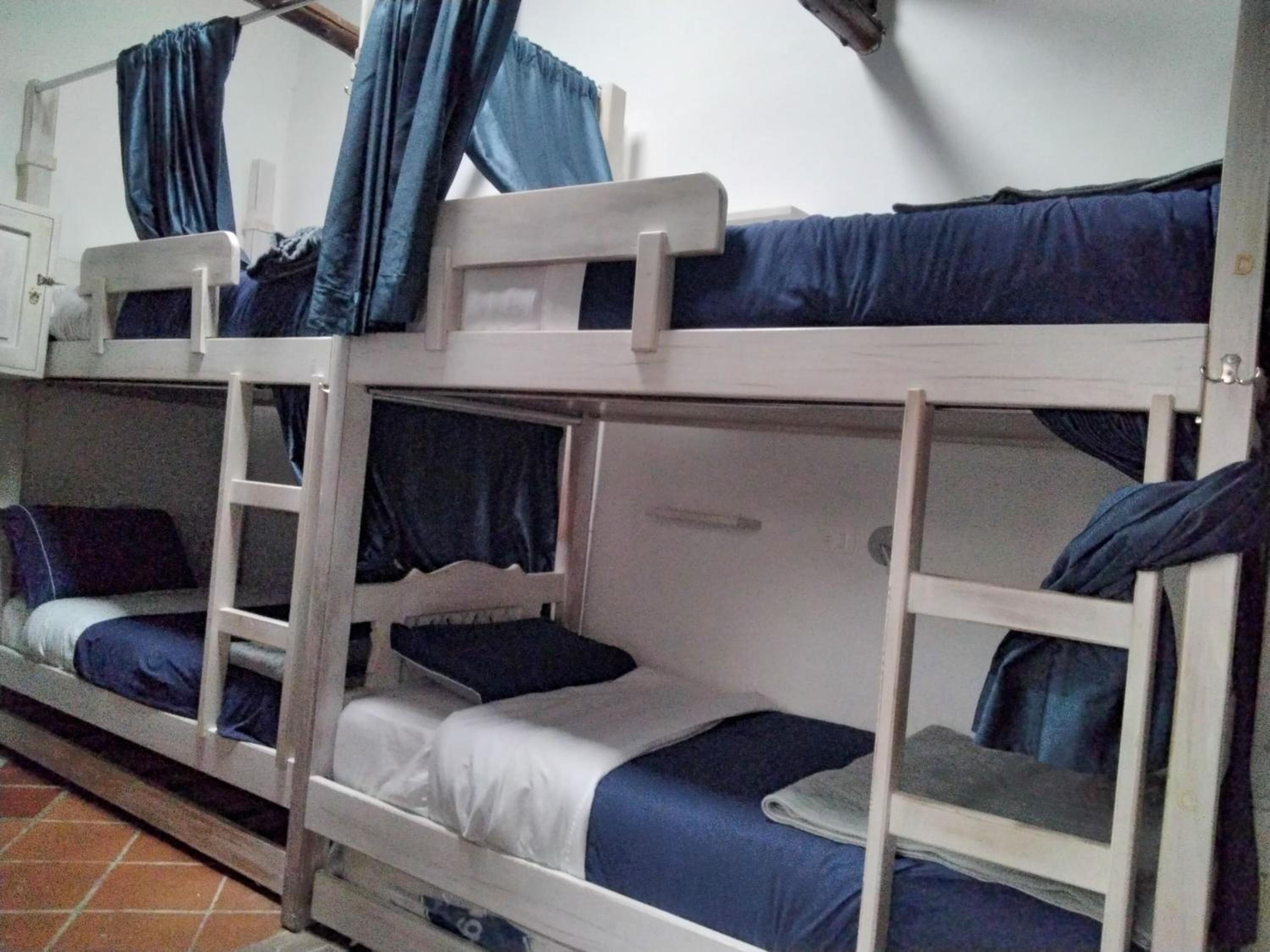 Usaquen Station Hostel - Property Image 16