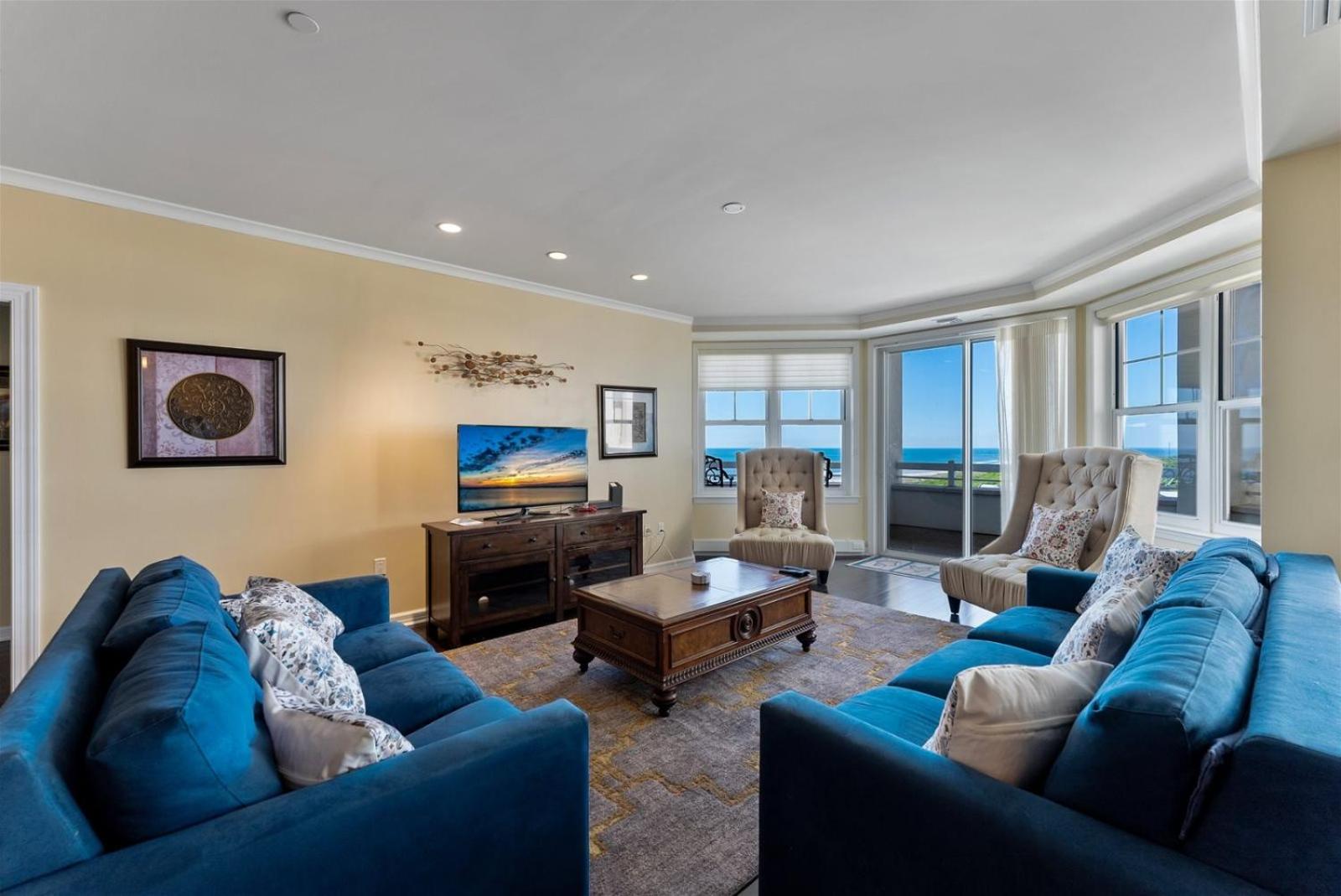 Wildwood Vacations - Residence 1108 At The Grand - Property Image 1