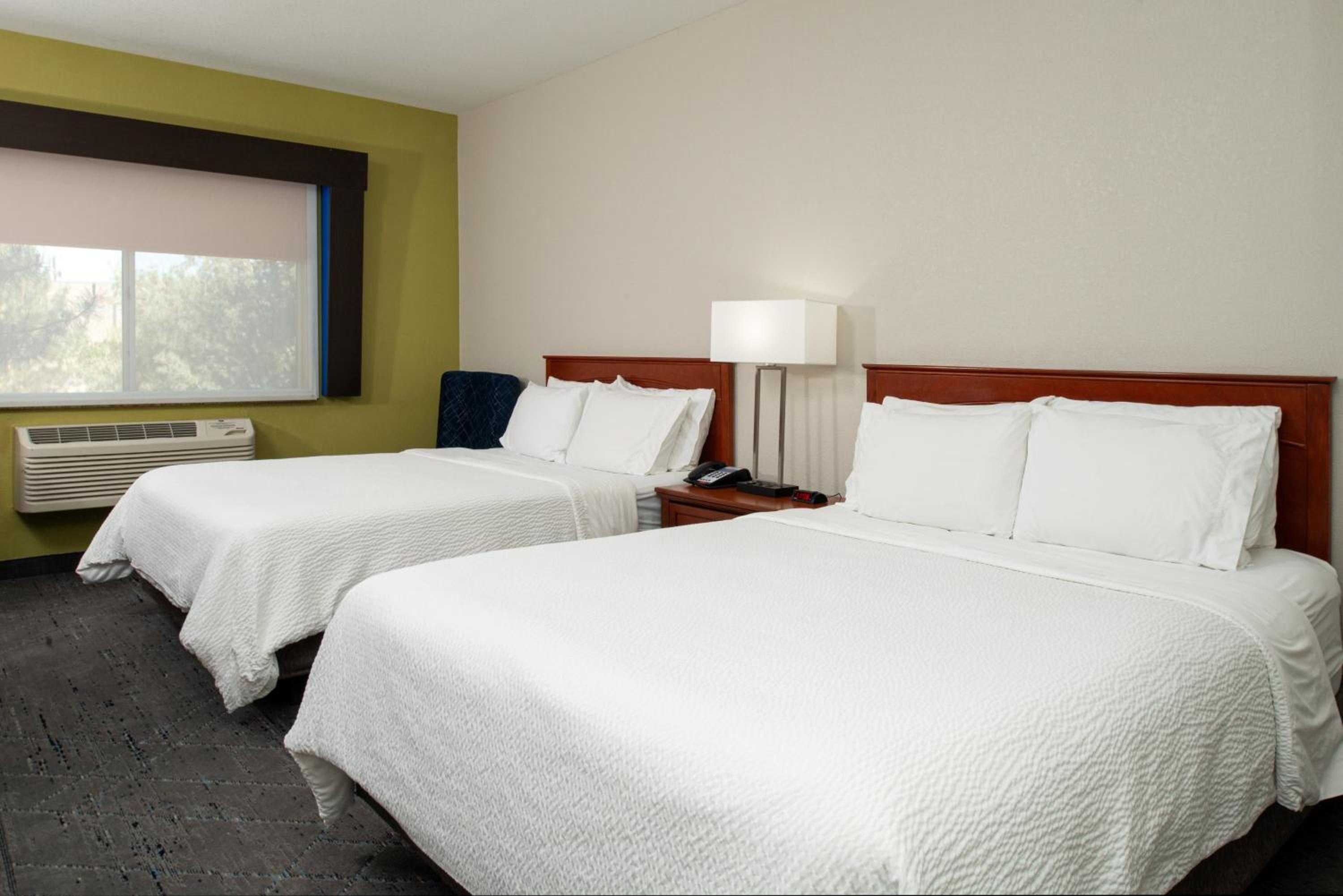 Farmington Vacations - Holiday Inn Express Hotel  Suites Farmington, an IHG Hotel - Property Image 19