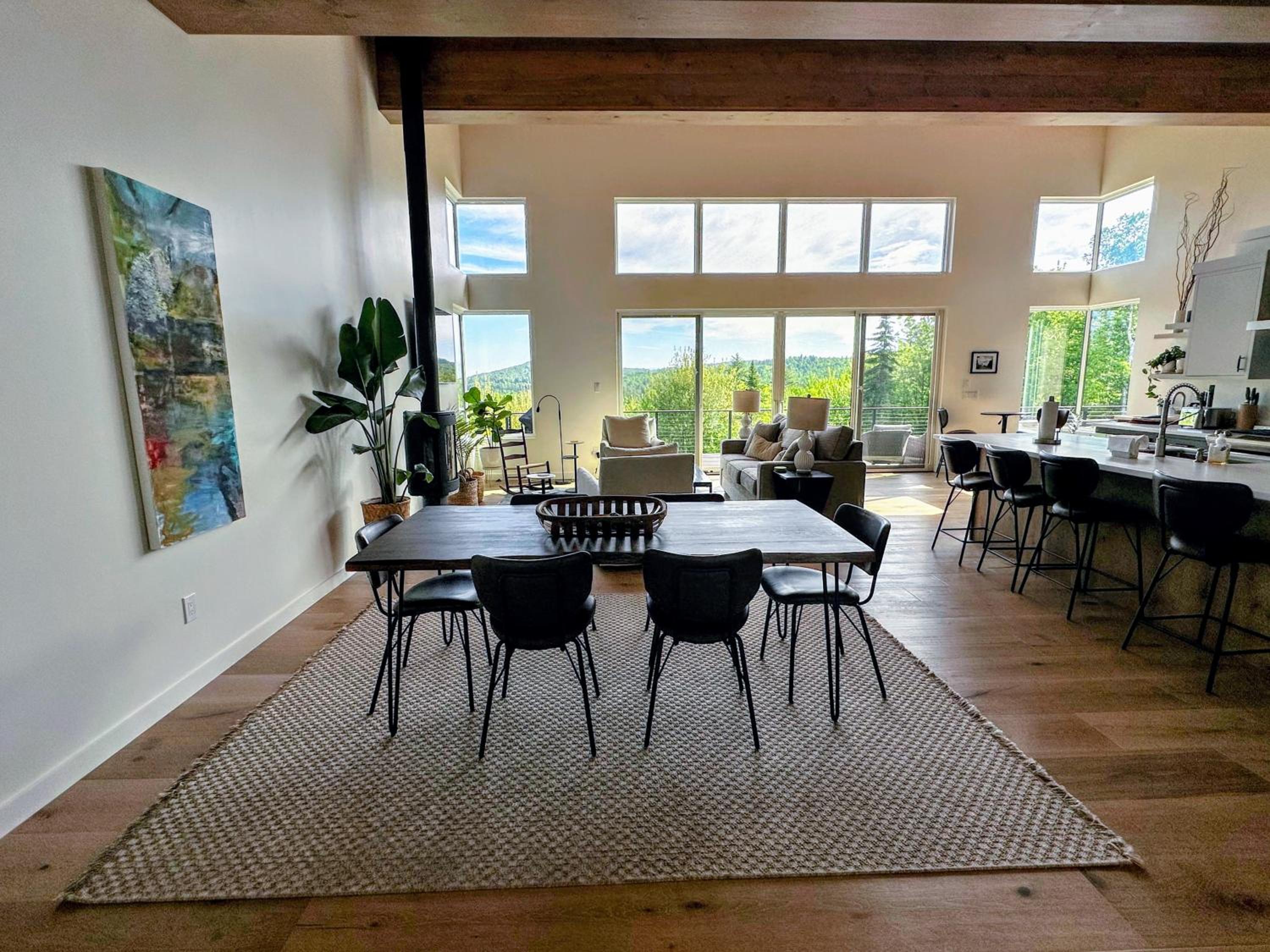 1A Maple Lodge Stunning luxury Scandinavian style home with great views