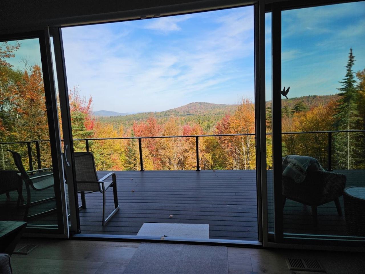 1A Maple Lodge Stunning luxury Scandinavian style home with great views