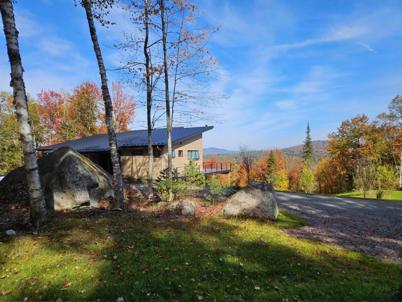 1A Maple Lodge Stunning luxury Scandinavian style home with great views