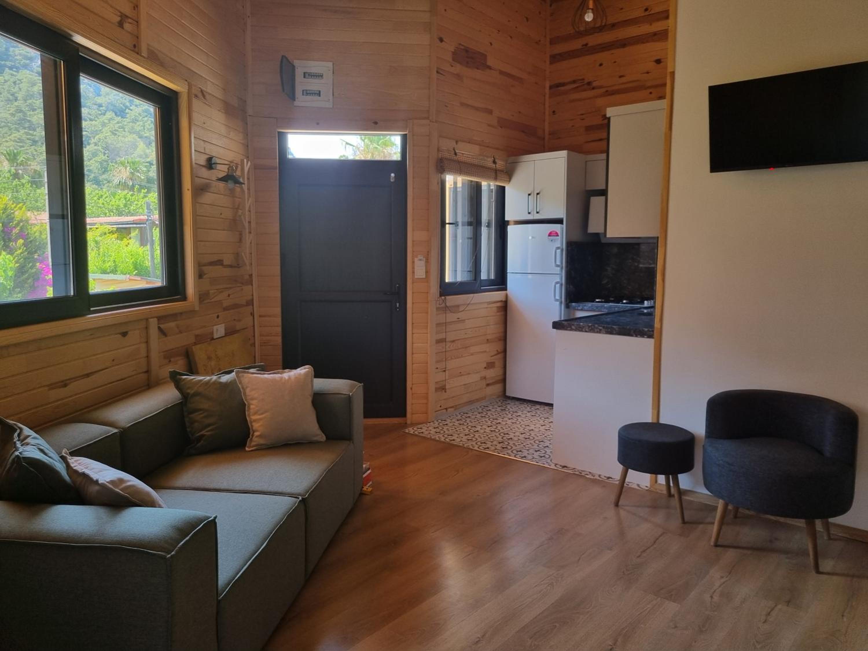 Sunset Boutique Hotel & Apartments