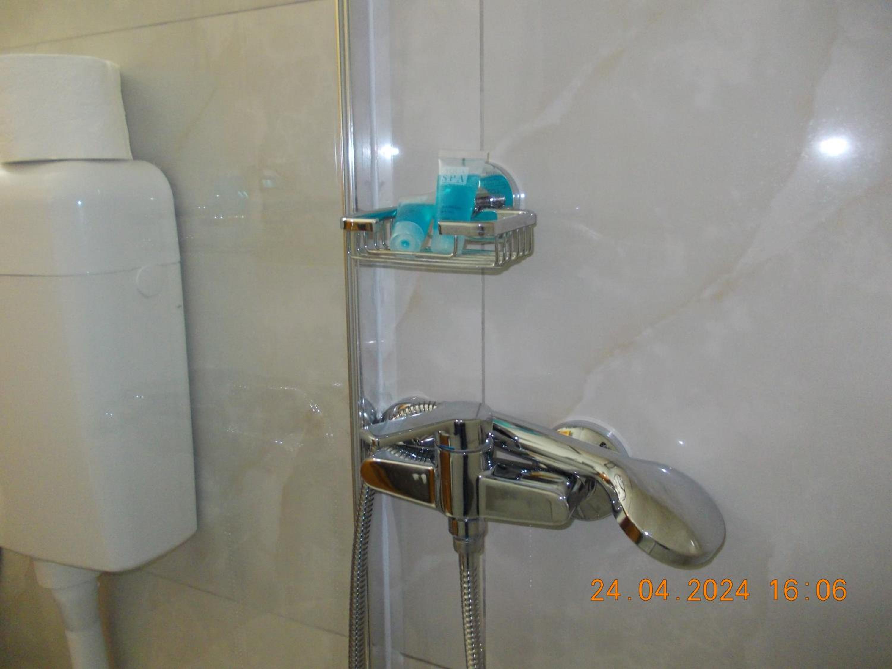 Photo 45