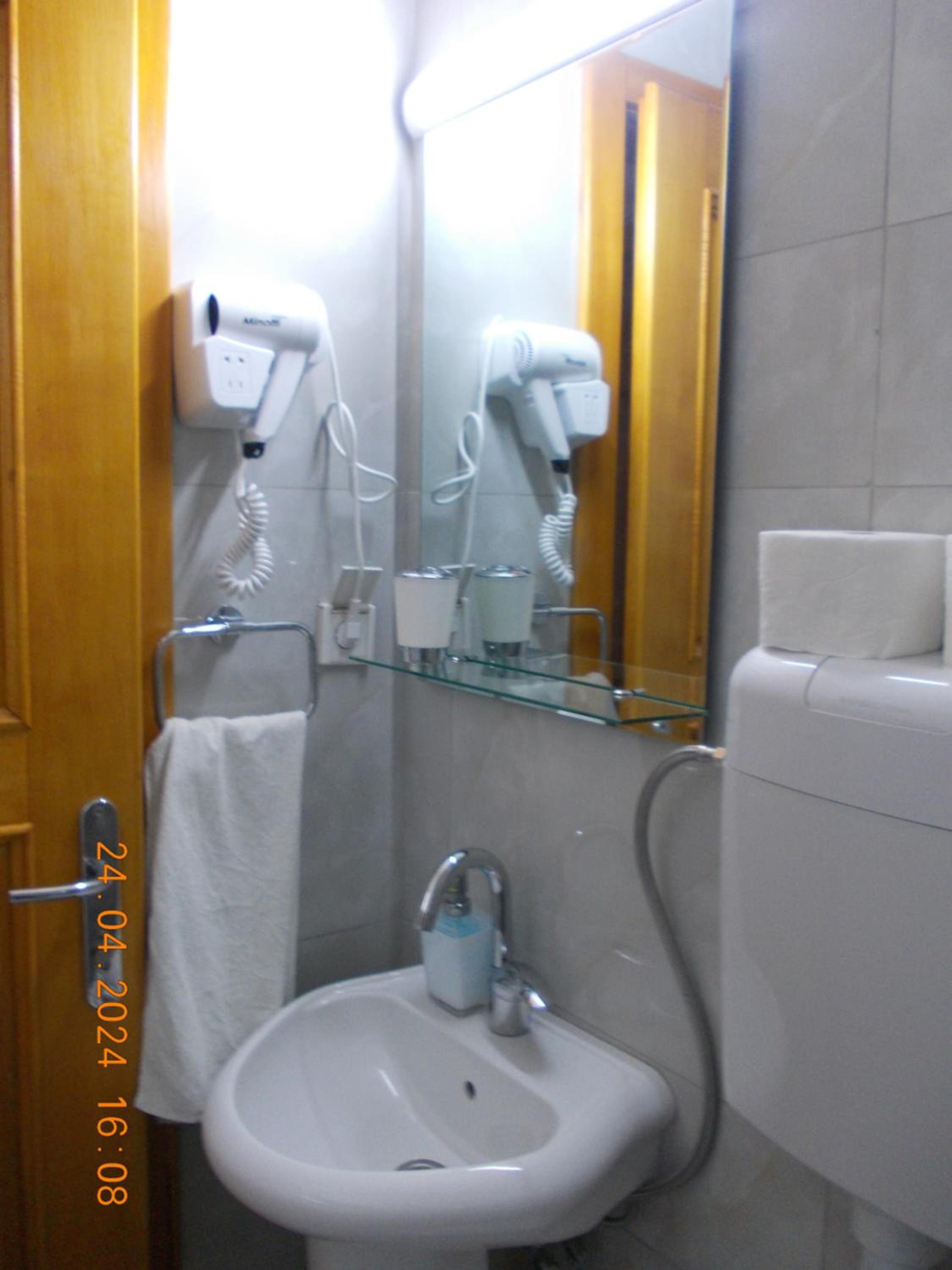 Photo 46