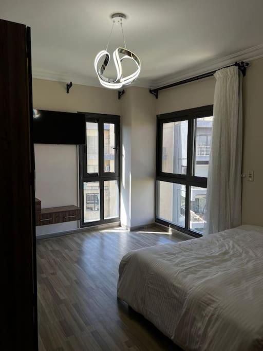 Elegant Hotel Apt in Madinaty Garden View
