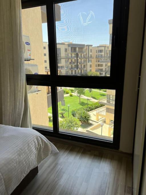 Elegant Hotel Apt in Madinaty Garden View