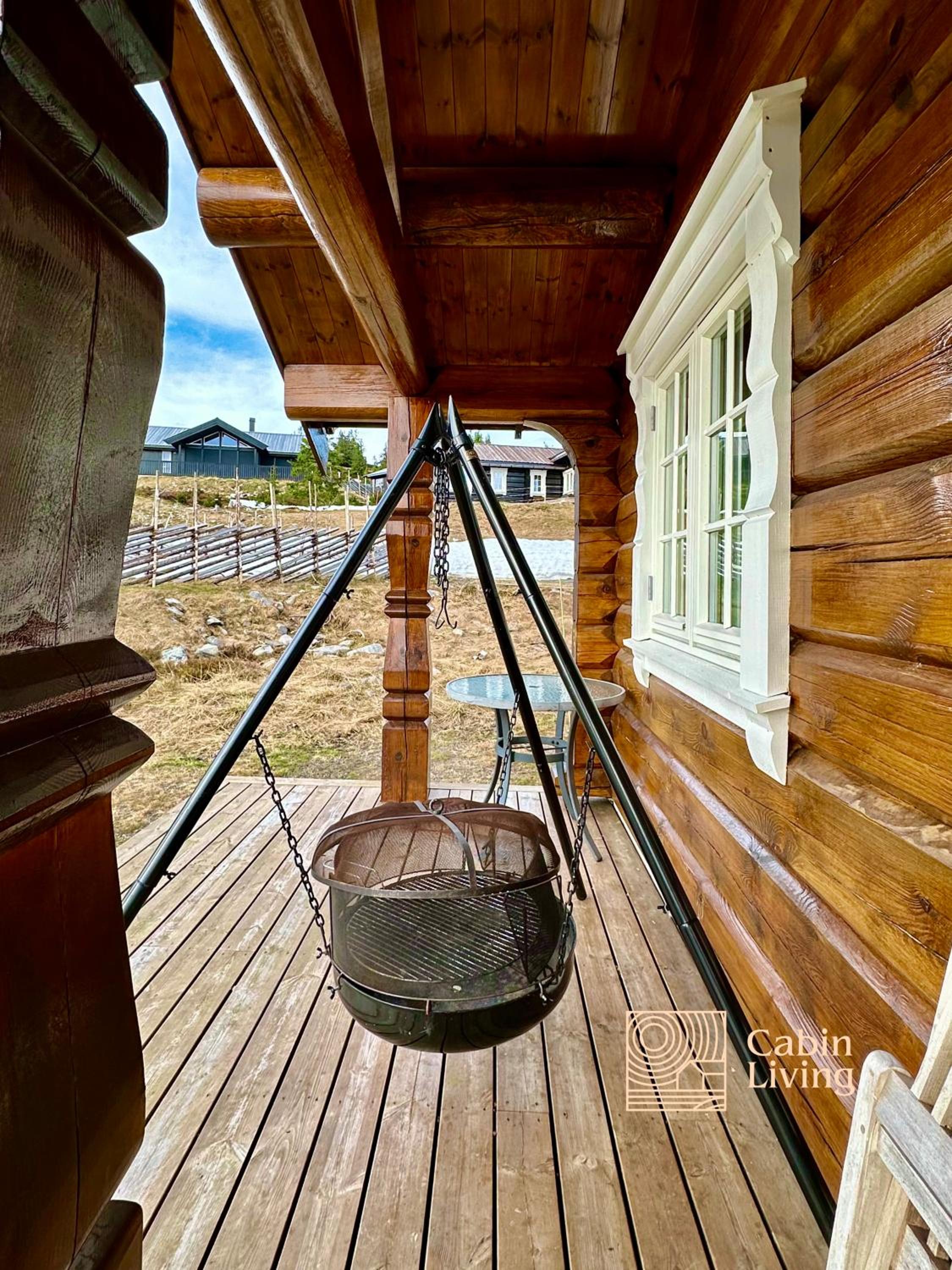 New log cabin with sauna, waxing shed & bench at Sjusjøen