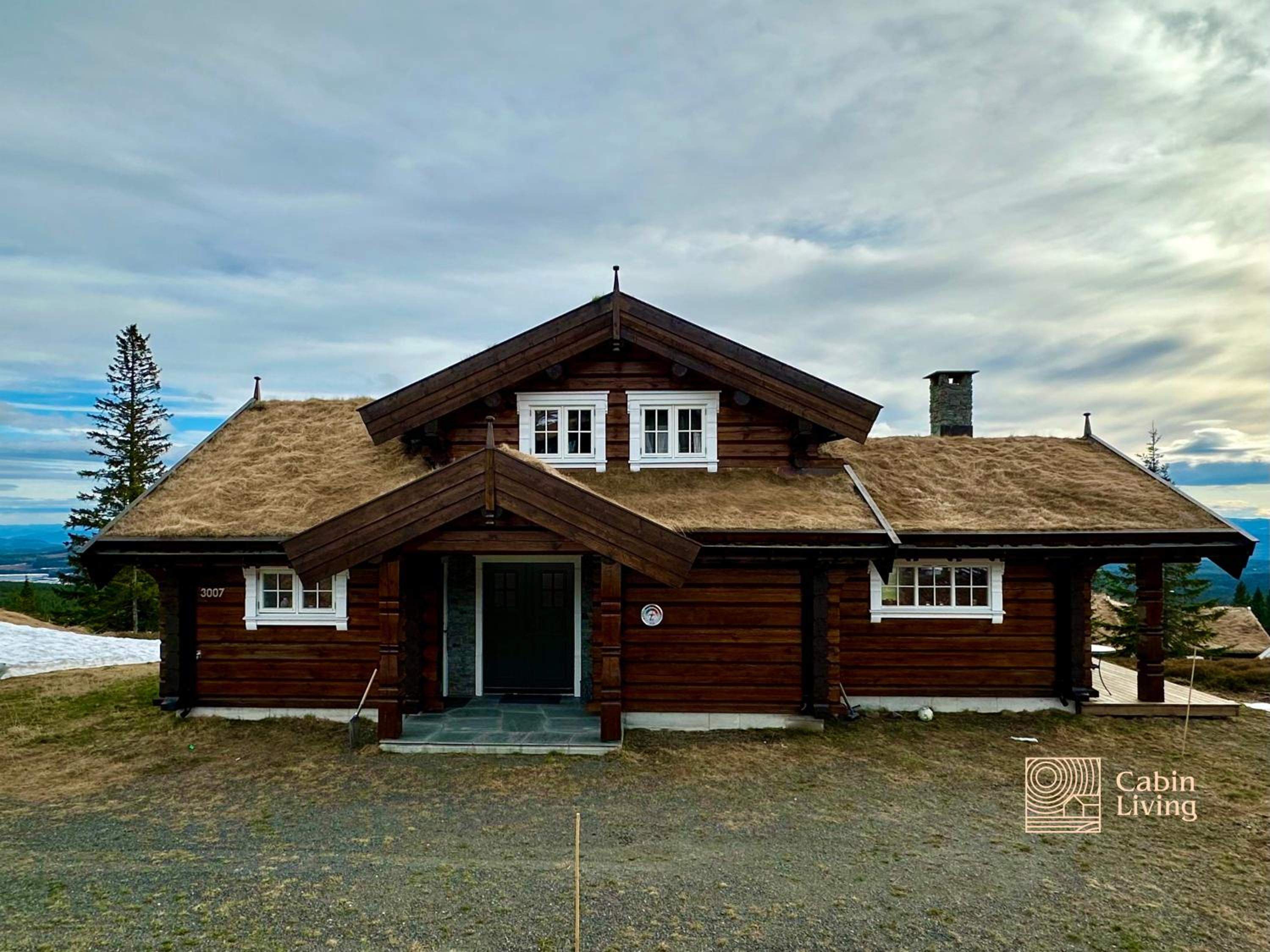 New log cabin with sauna, waxing shed & bench at Sjusjøen