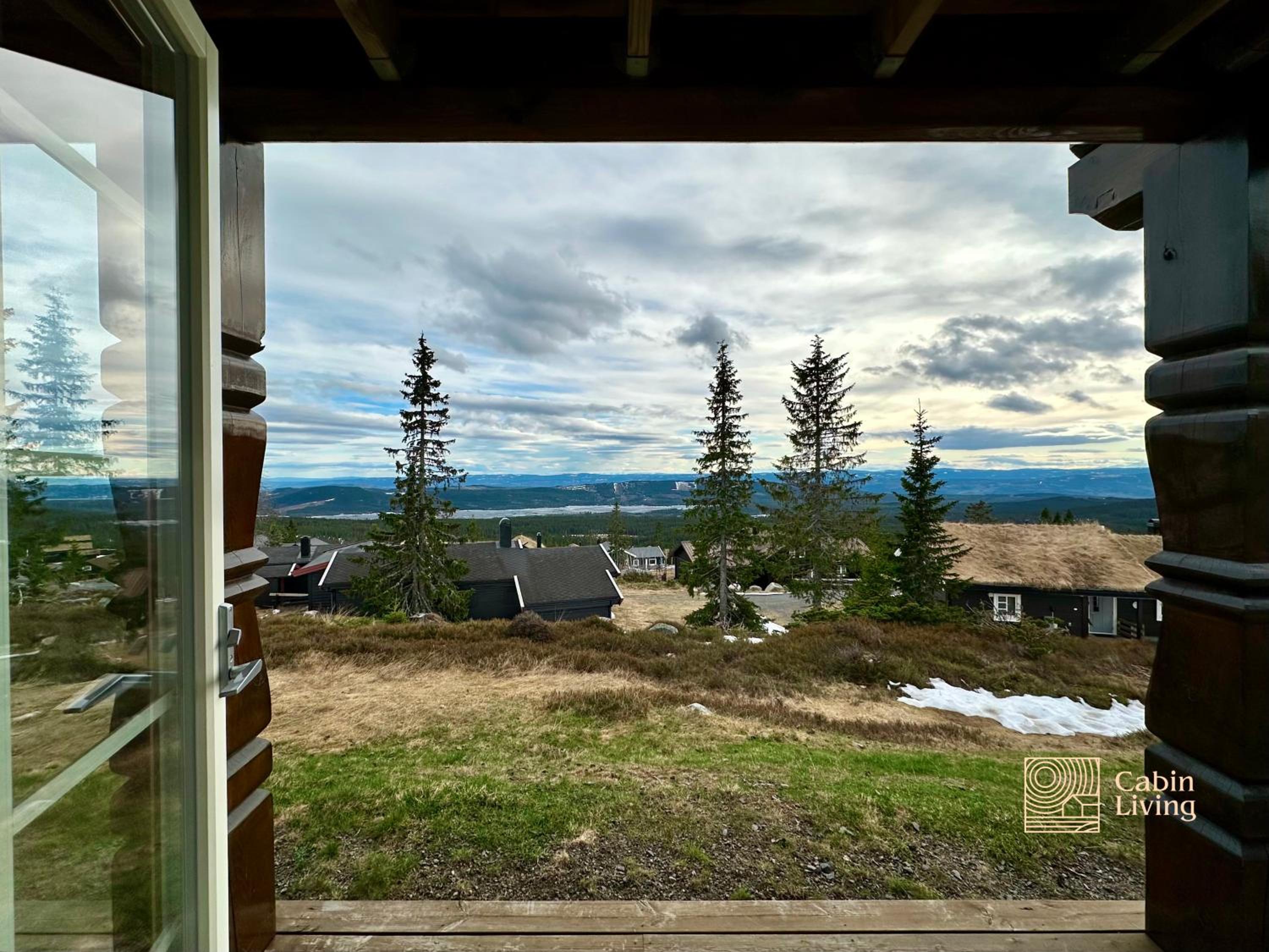 New log cabin with sauna, waxing shed & bench at Sjusjøen
