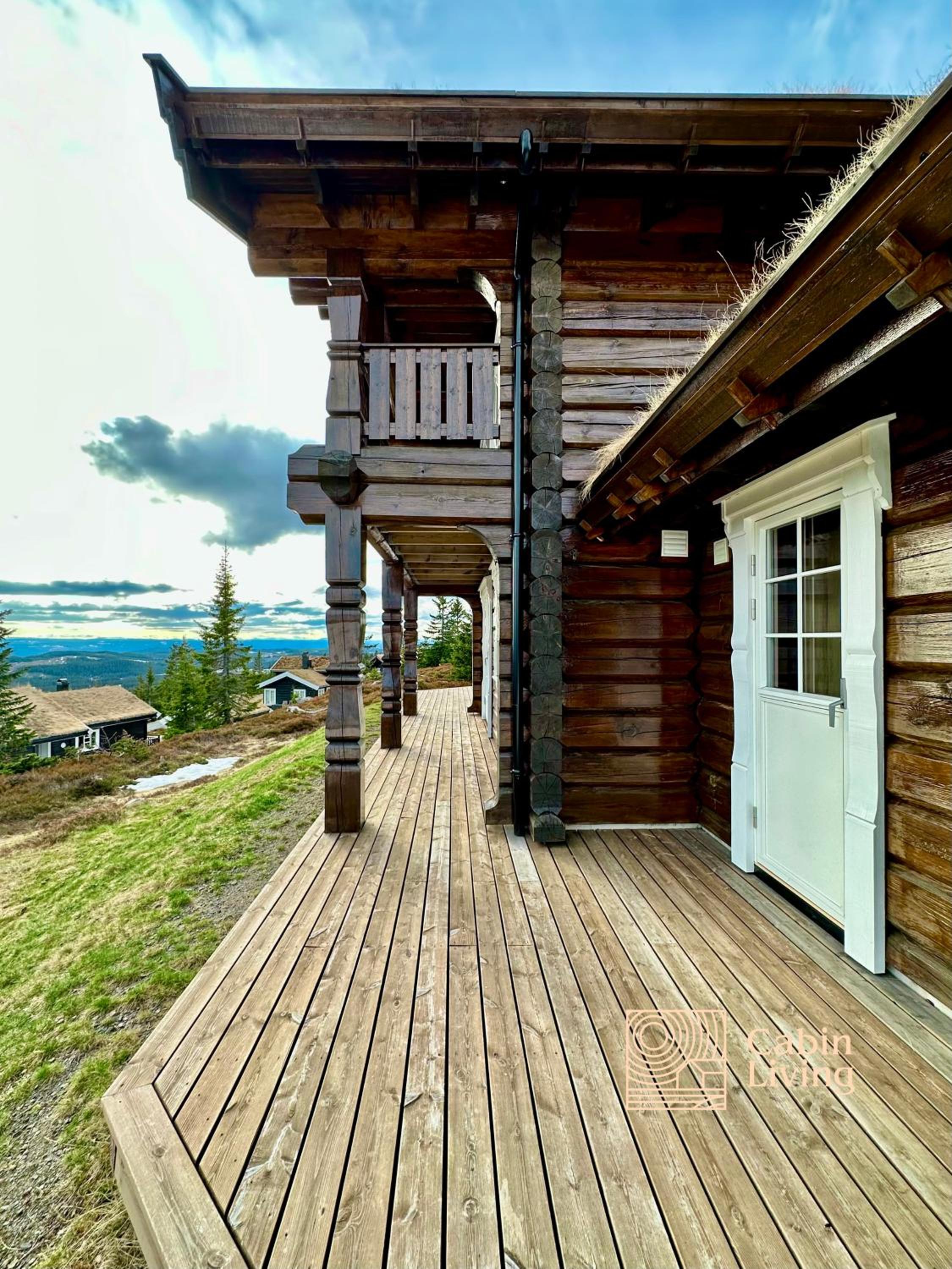 New log cabin with sauna, waxing shed & bench at Sjusjøen