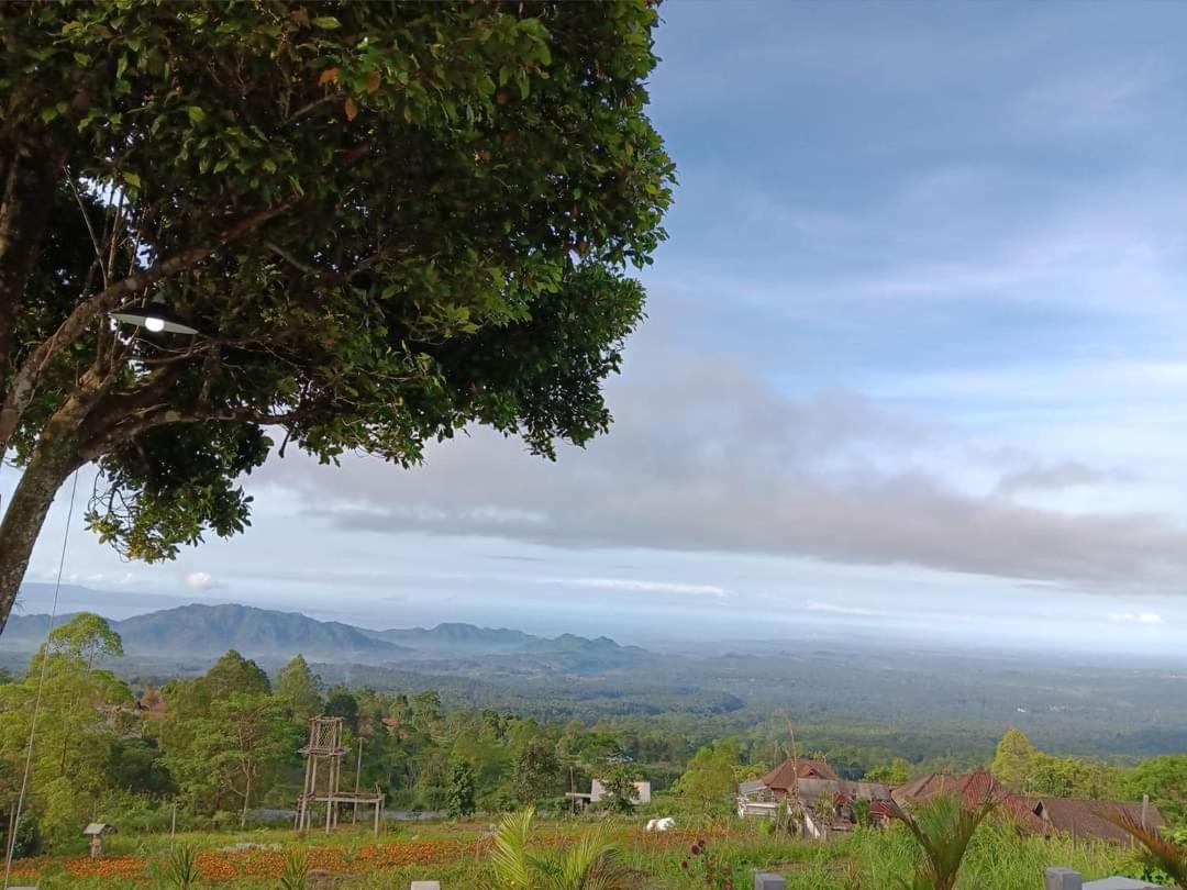 Highland Santi Homestay view 3