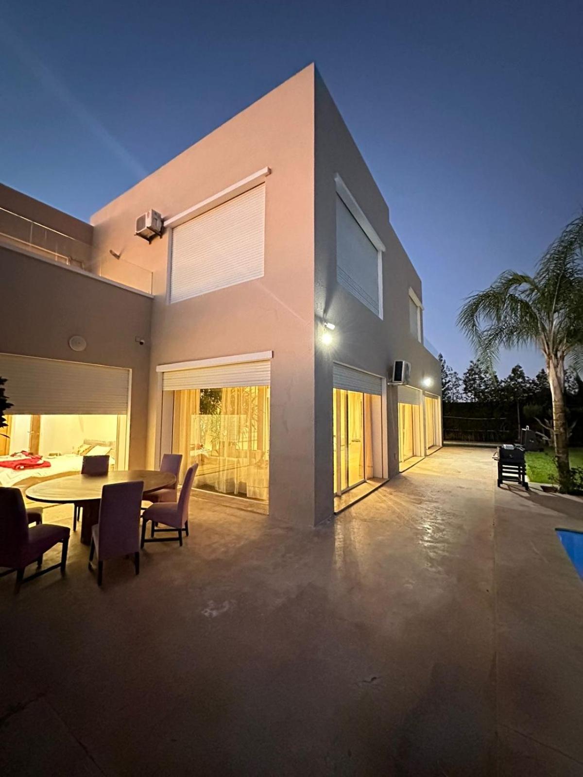 Villa Marrakech, 15 min from center, Disco, Hammam