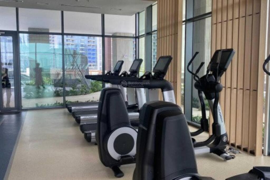 Metropole D2 2BR Pool Gym Deluxe