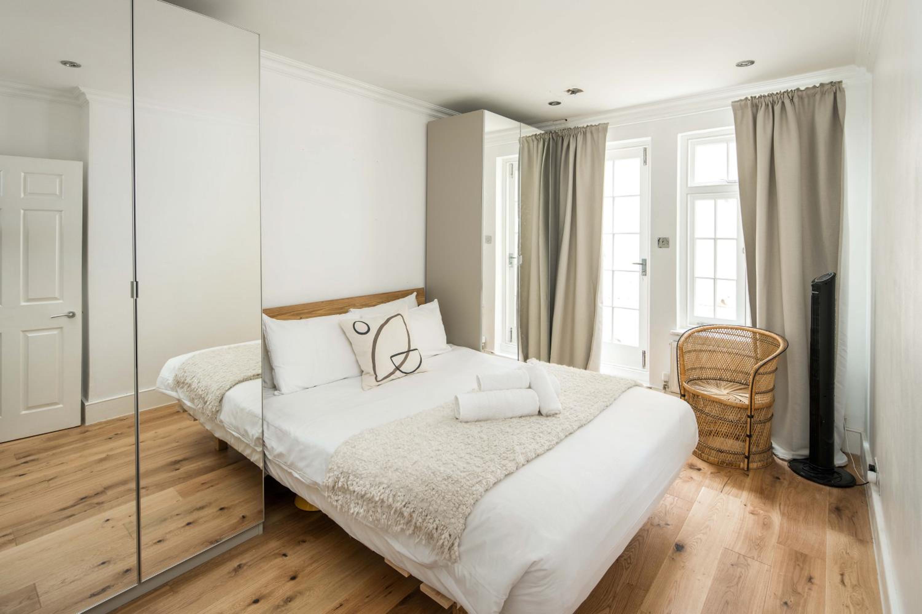 Delightful 2B/2B Prime Central London apartment