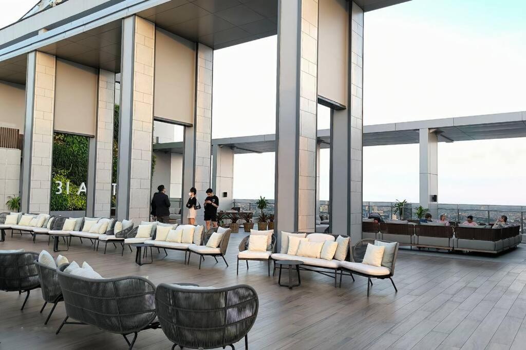 Lakuna 31 Sudirman view 2