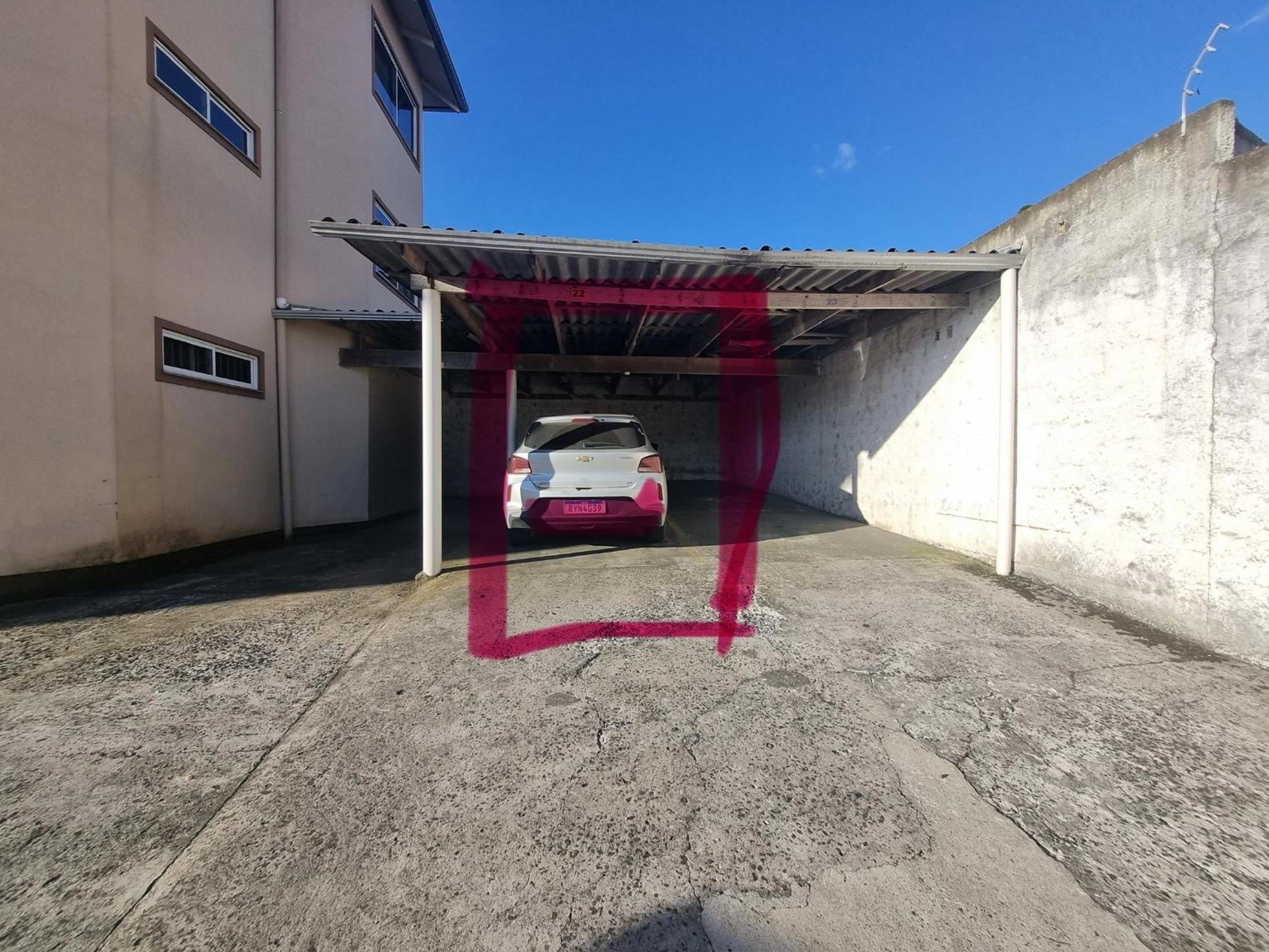 Residencial Cristina's-Apartamentos de 2-3 Quartos equipados com WiFi Garagem-Excelente Localização