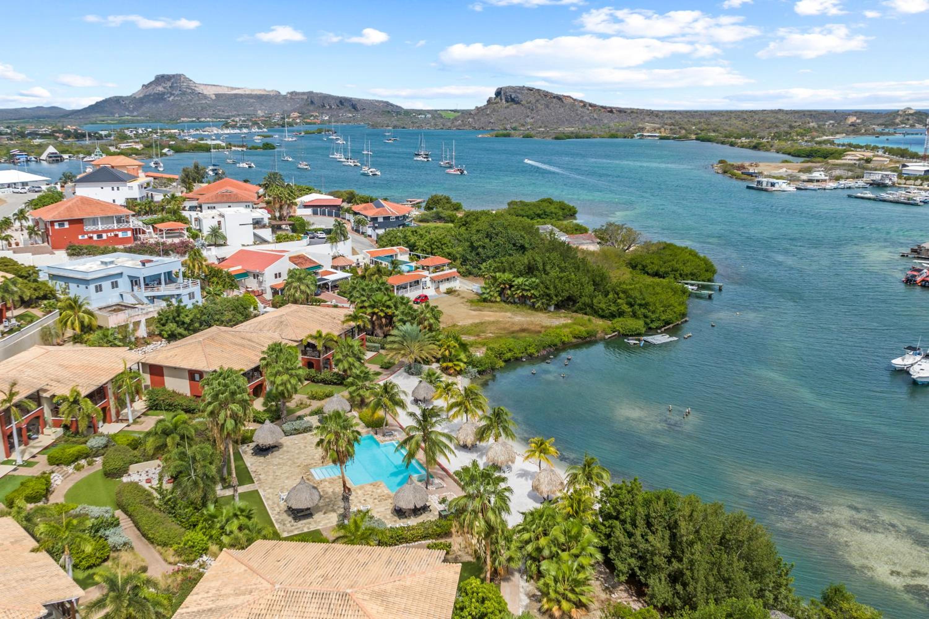 Spanish Water View Apartments - Jan Thiel area