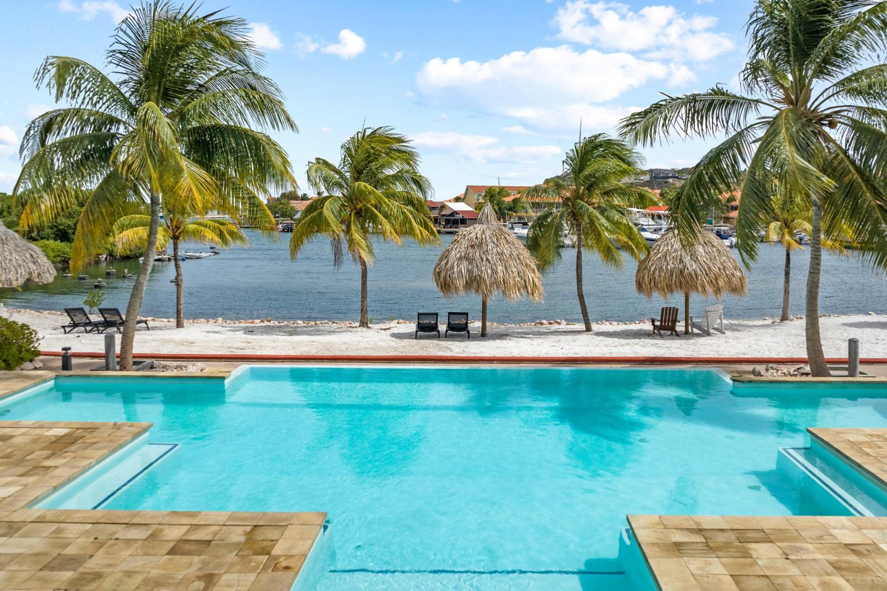 Spanish Water View Apartments - Jan Thiel area