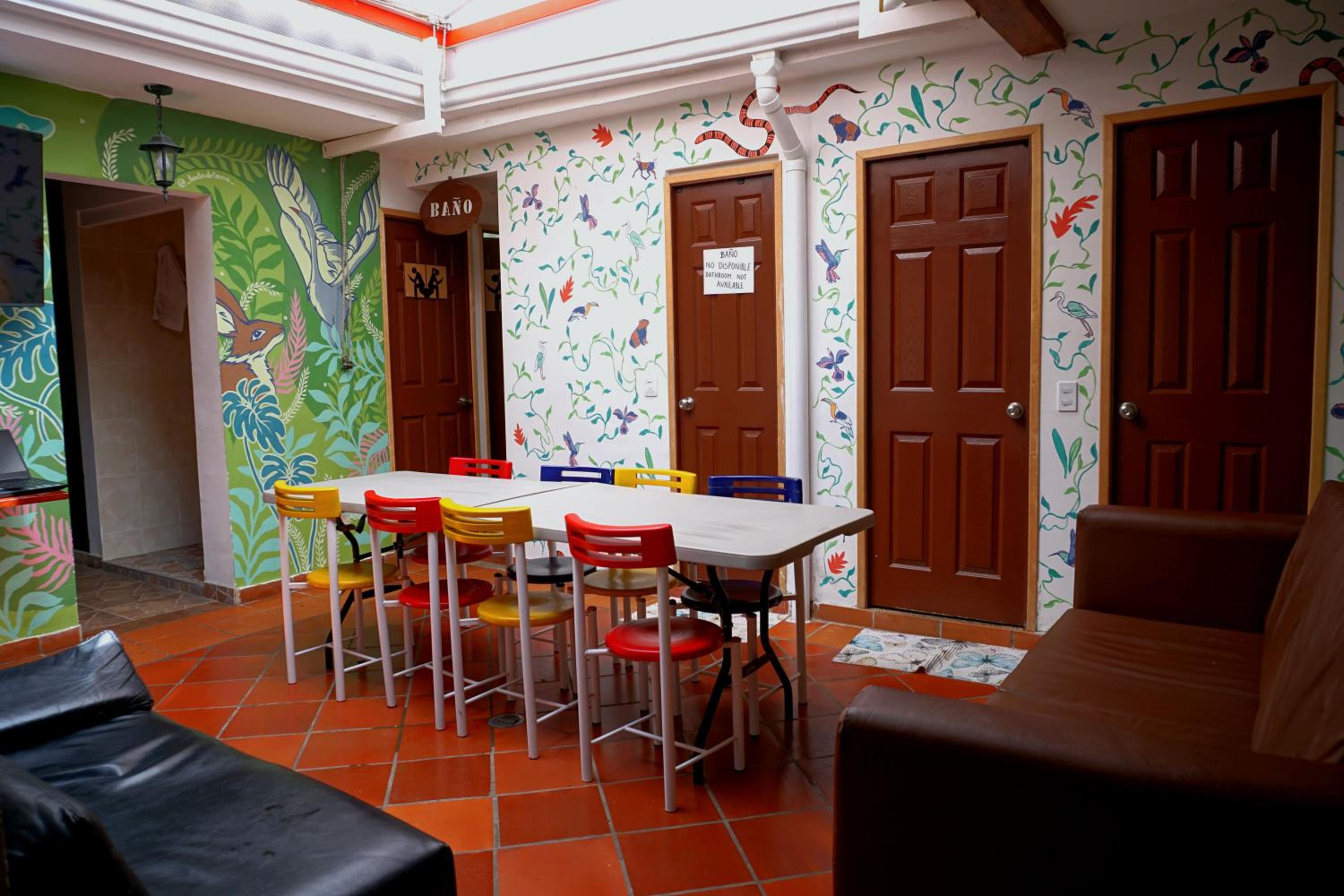 Usaquen Station Hostel - Property Image 3