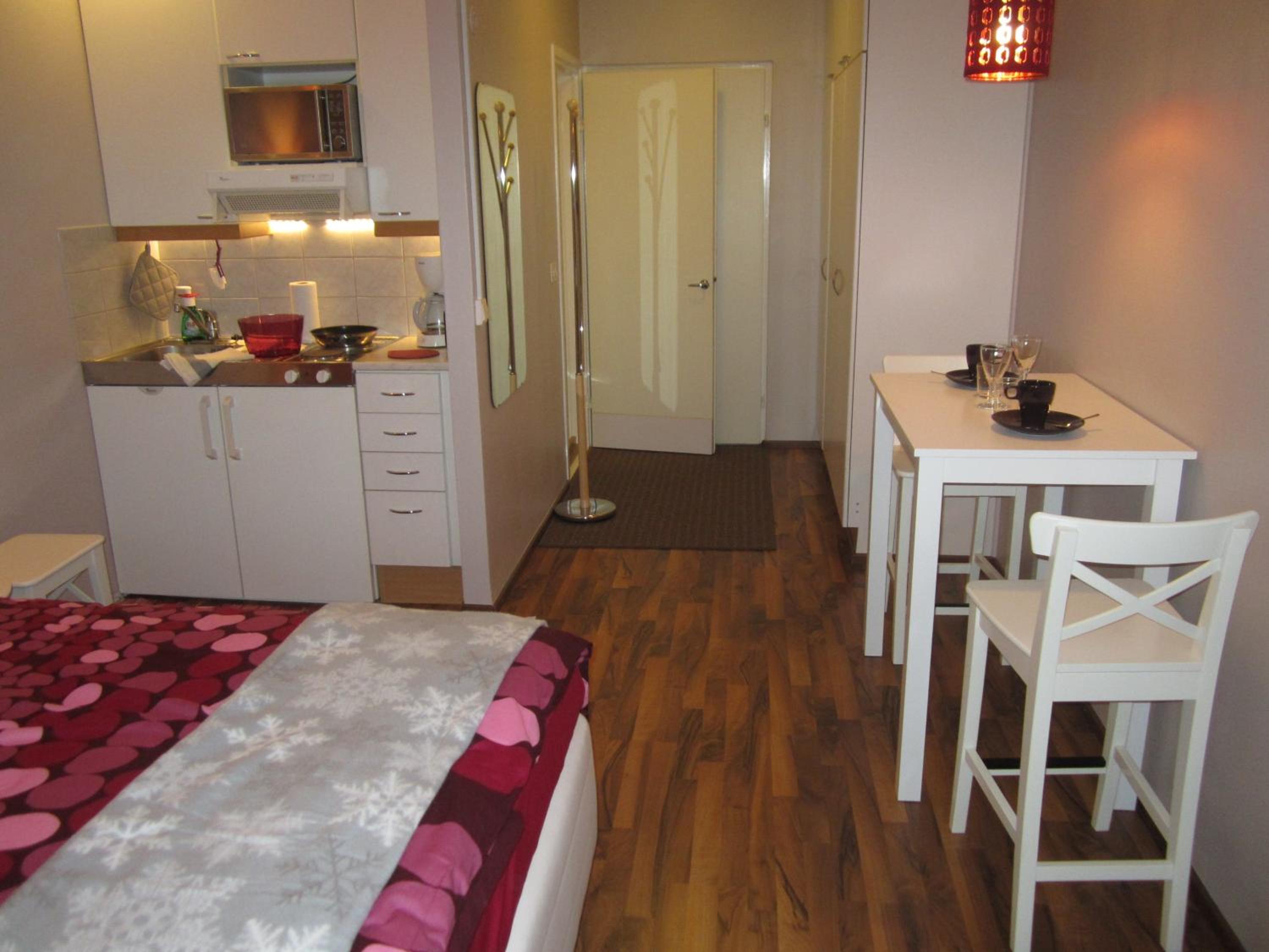 Photo 11