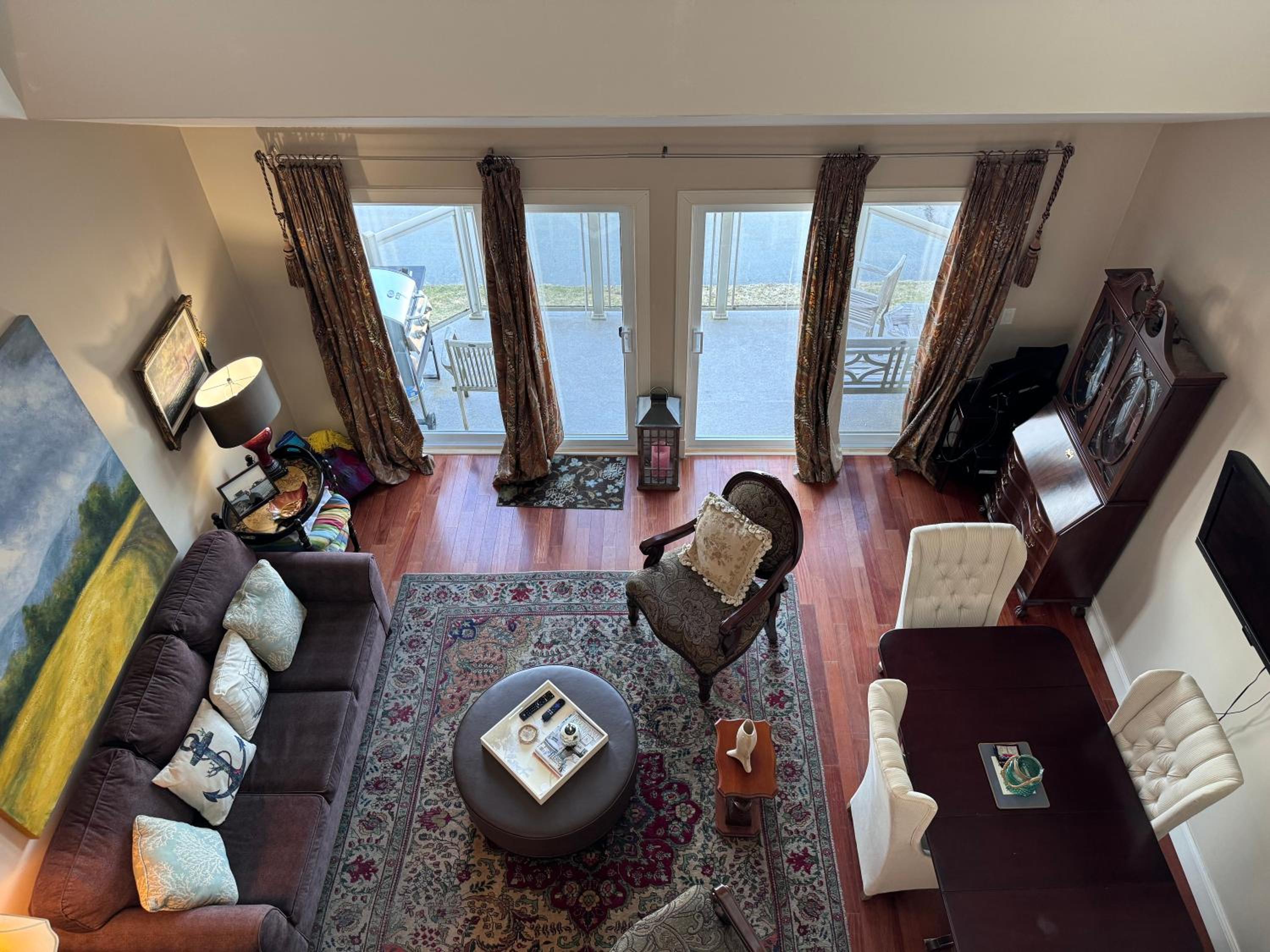 lounge